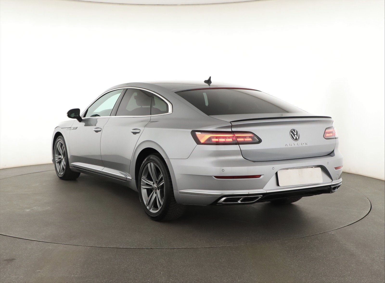 Volkswagen Arteon, 2.0 TDI, Arteon, Automat, ČR - fotka 4
