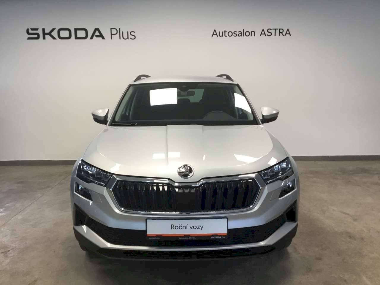 Škoda Karoq, Selection 2.0 TDI 85 kW - fotka 4