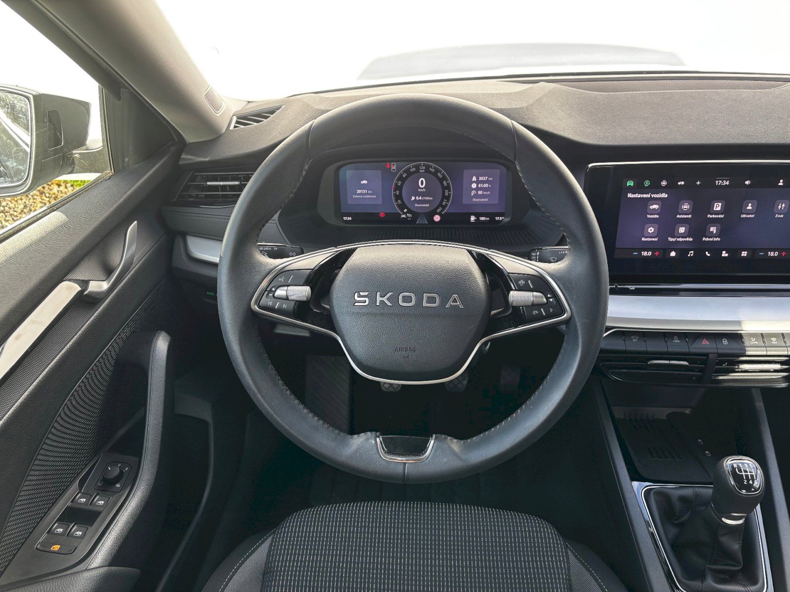 Škoda Octavia, Selection 1.5 TSI / 110 kW (ma - fotka 5