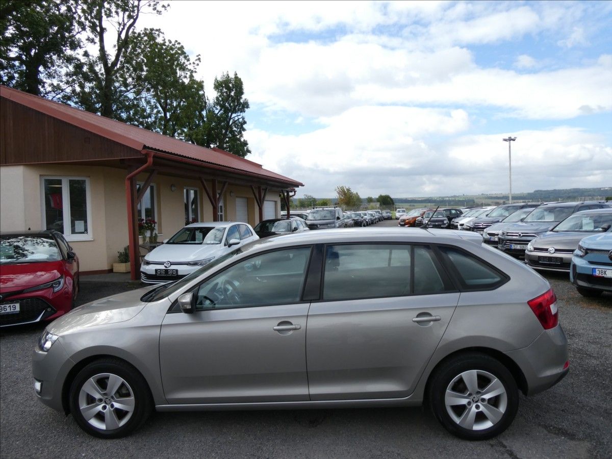 Škoda Rapid, 1,2 TSi 81kW 1.MAJITEL,SERVISK - fotka 5