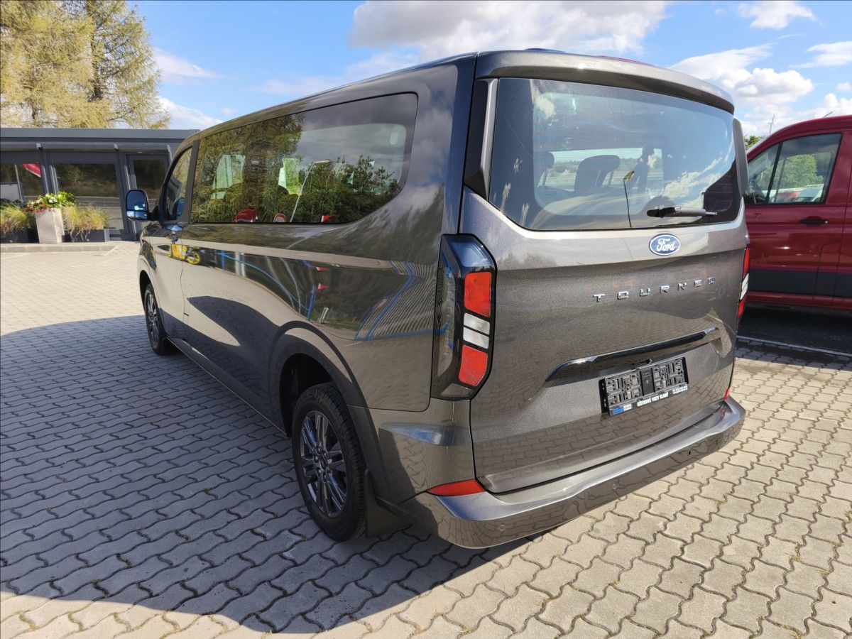 Ford Tourneo Custom, 2,0 L2H1 9 míst č.10. - fotka 4