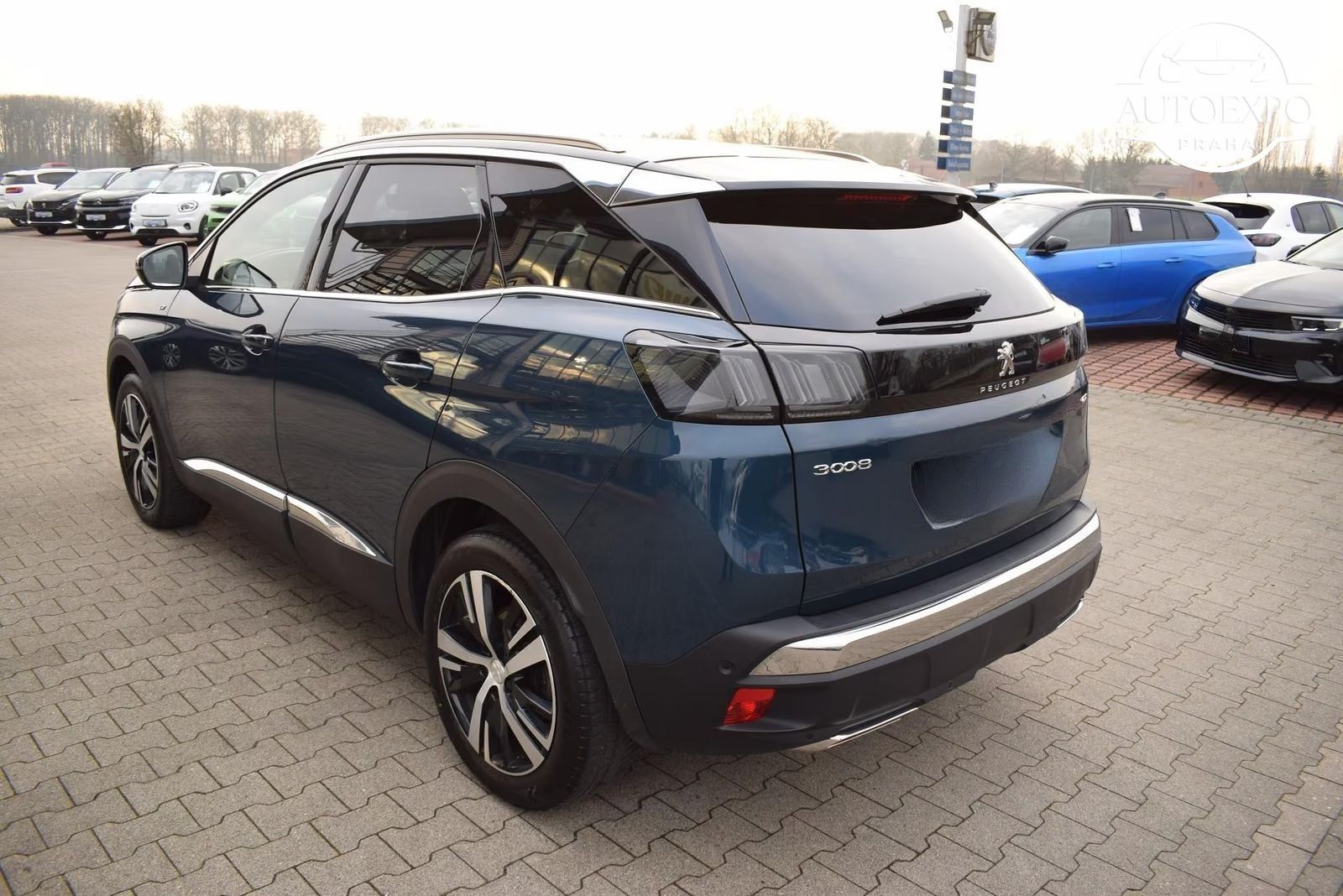 Peugeot 3008, Hybrid 145 GT LED/Navi/SHZ/ACC - fotka 4