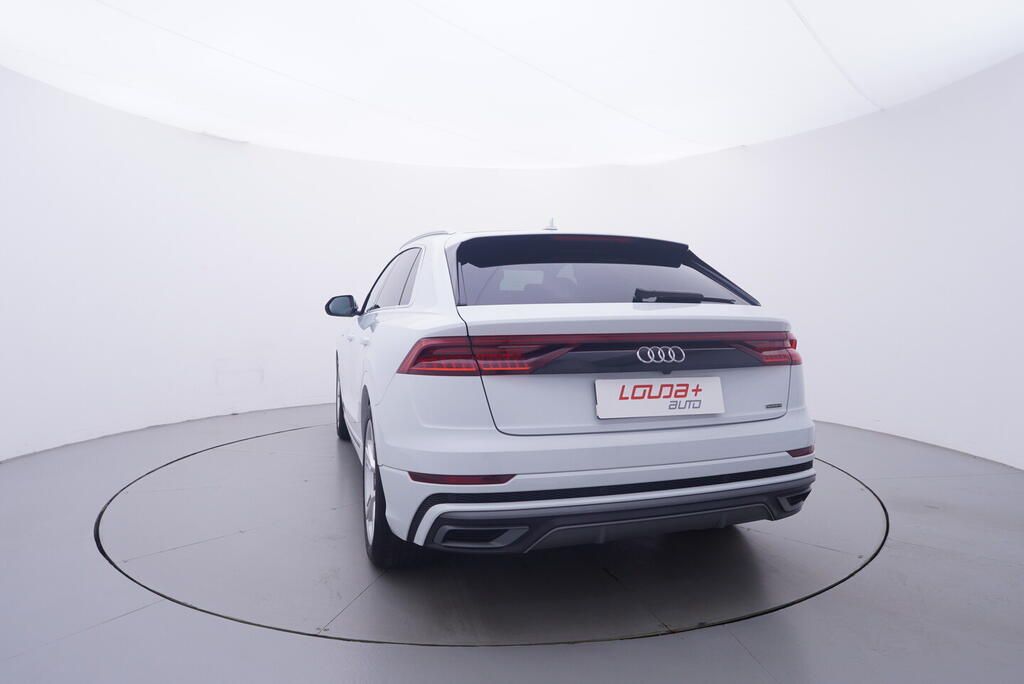 Audi Q8, 3.0 TDI 210 kW - fotka 4