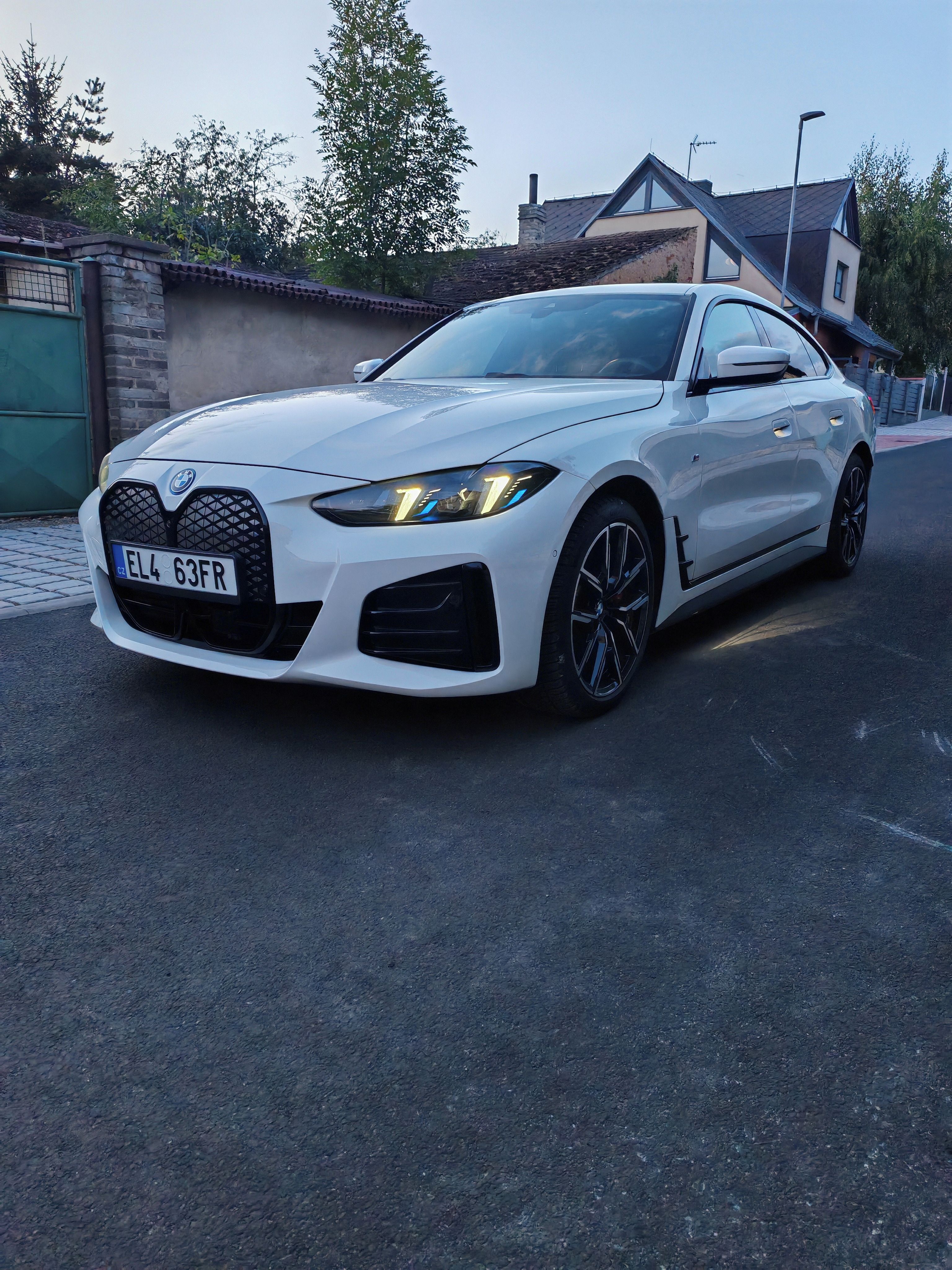 BMW i4, BMW I4 Facelift eDrive 40 - fotka 3