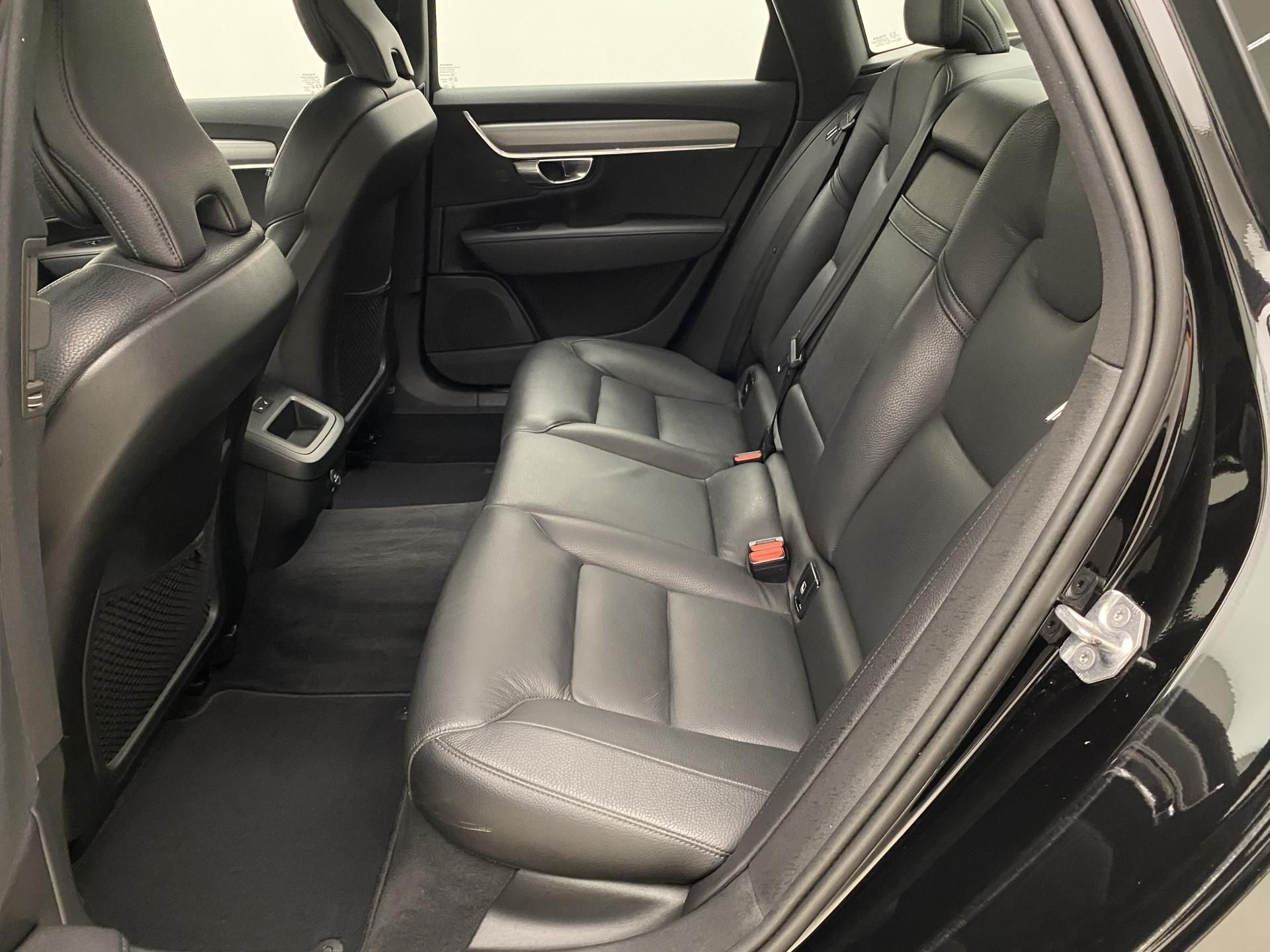 Volvo S90, D4 MOMENTUM AUT - fotka 5