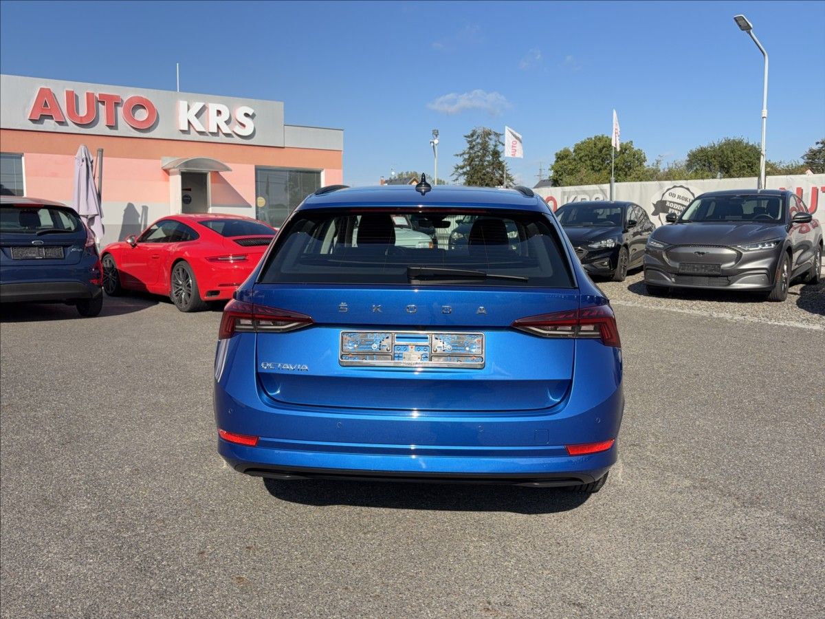 Škoda Octavia, 2,0 TDi DSG,Virtual,LED,Navi,C - fotka 6