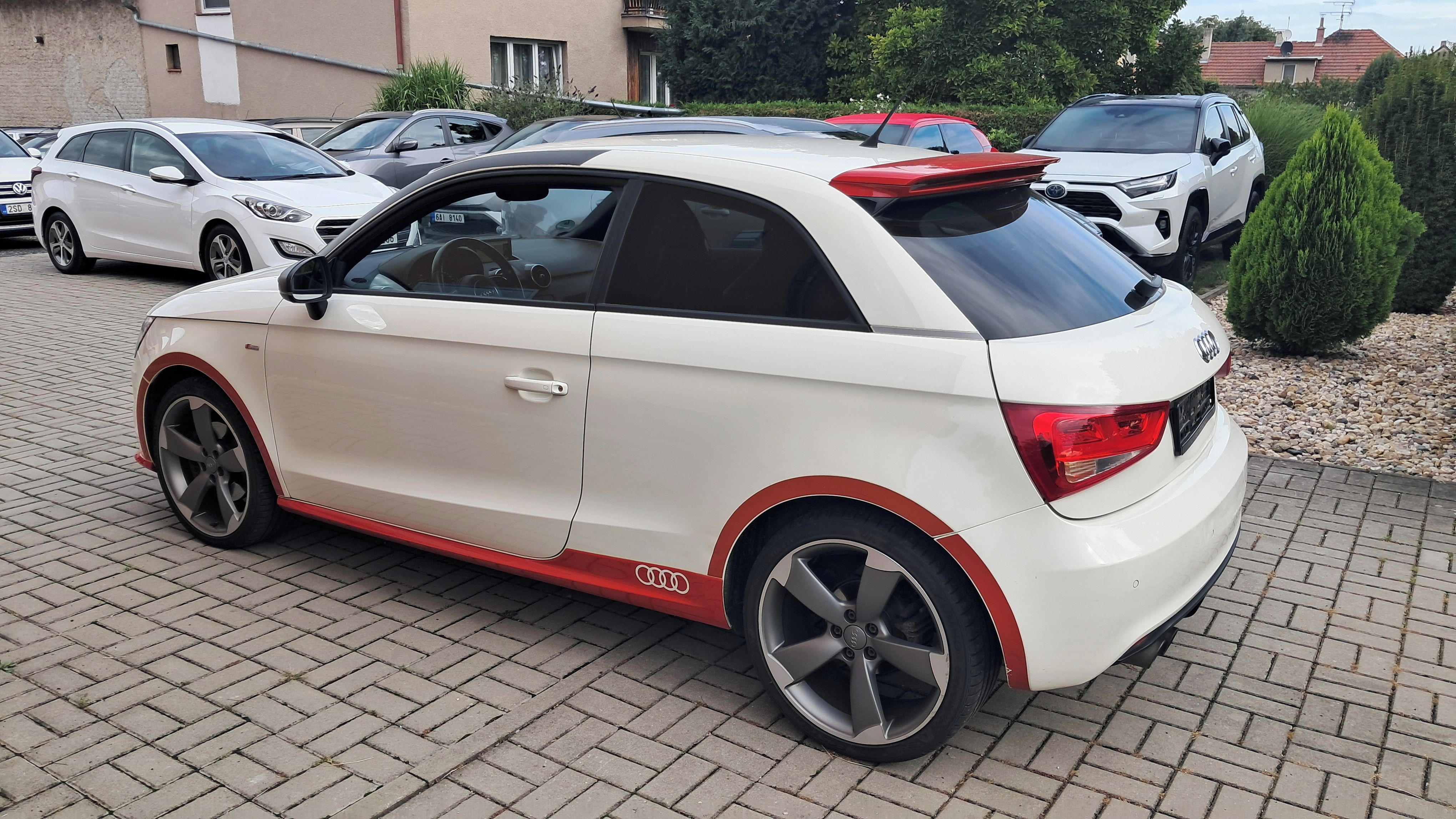 Audi A1, 1.4 TFSI S-LINE S tronic - fotka 5