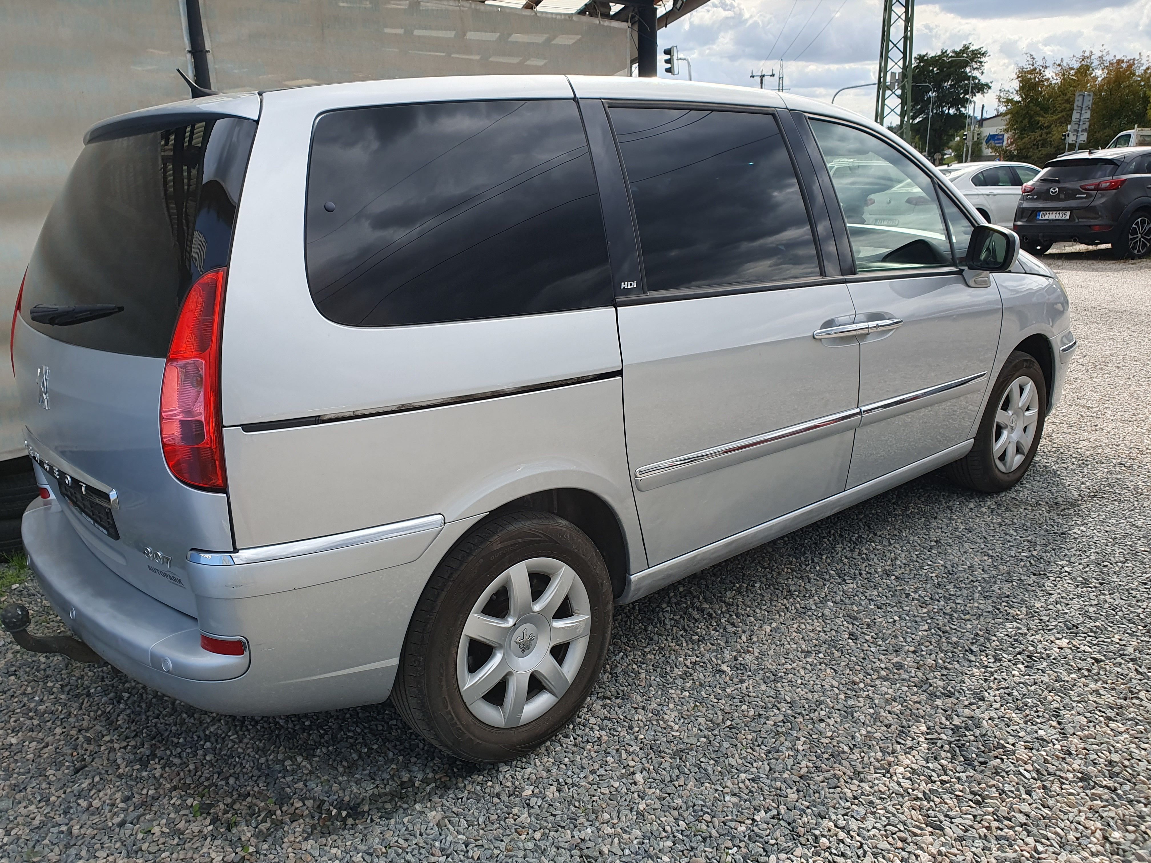 Peugeot 807, 2.0 HDI 120 KW KŮŽE - fotka 3