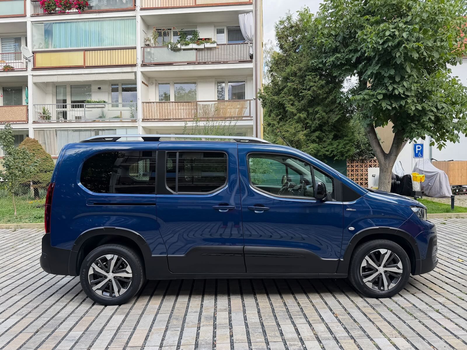 Peugeot Rifter, LONG GT-LINE 1.5HDI 96kW 7MÍST - fotka 5