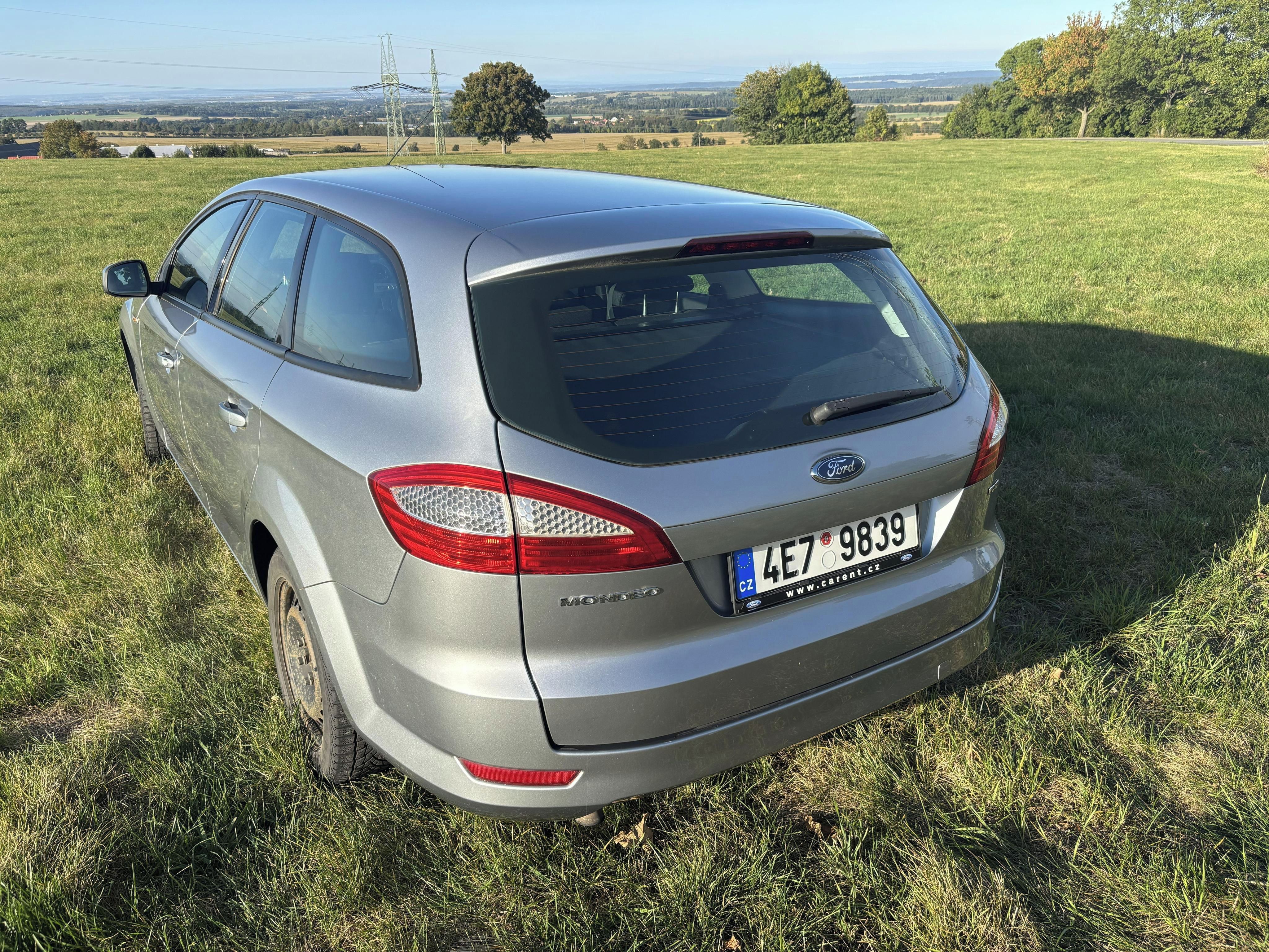 Ford Mondeo, Kombi MK4 (nová STK) - fotka 2