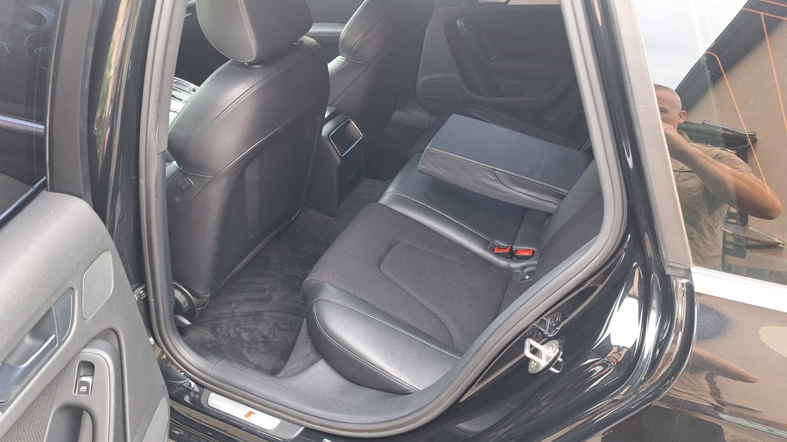 Audi A4 Avant, S line, 2.0 TDI - fotka 5