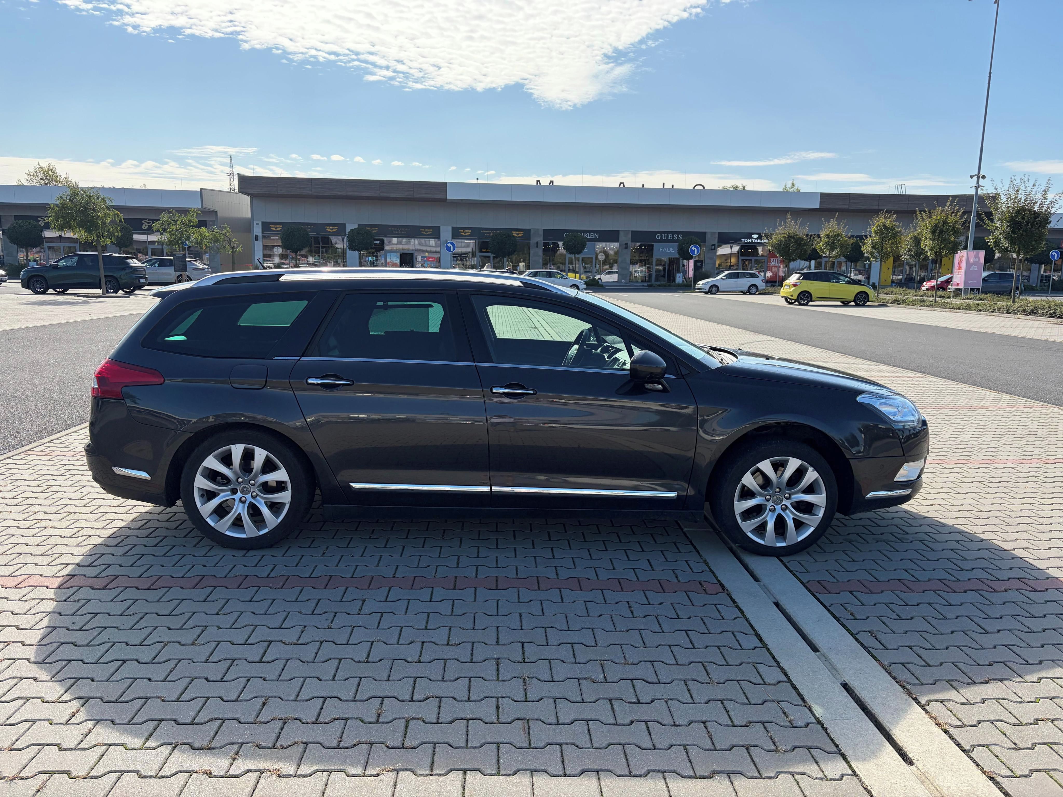 Citroën C5, 2.2 HDi 150kw TOP VÝBAVA - fotka 2