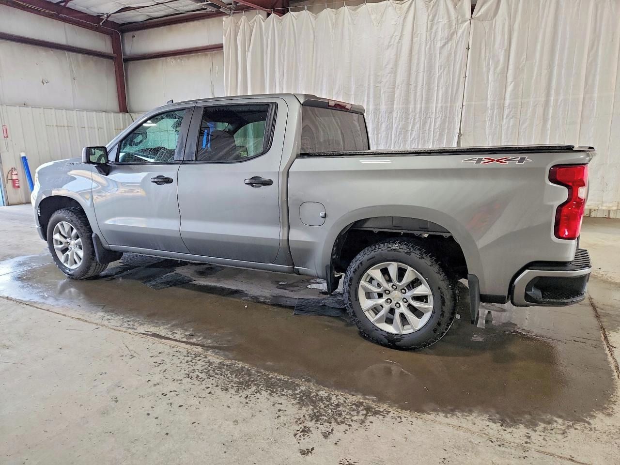 Chevrolet Silverado, Auto na cestě - fotka 3