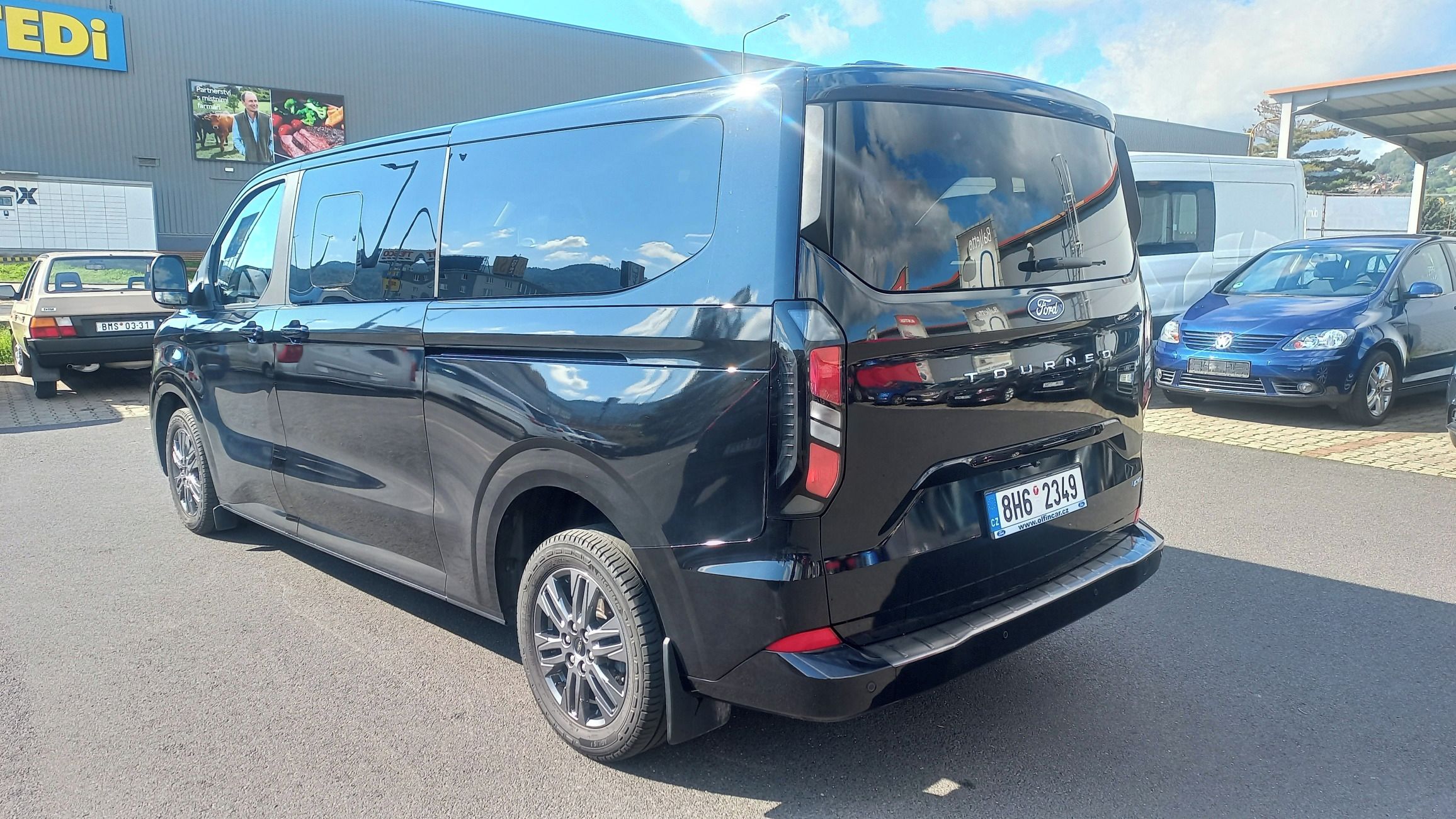 Ford Tourneo Custom, Titanium 4x4 ČR 1maj - fotka 5