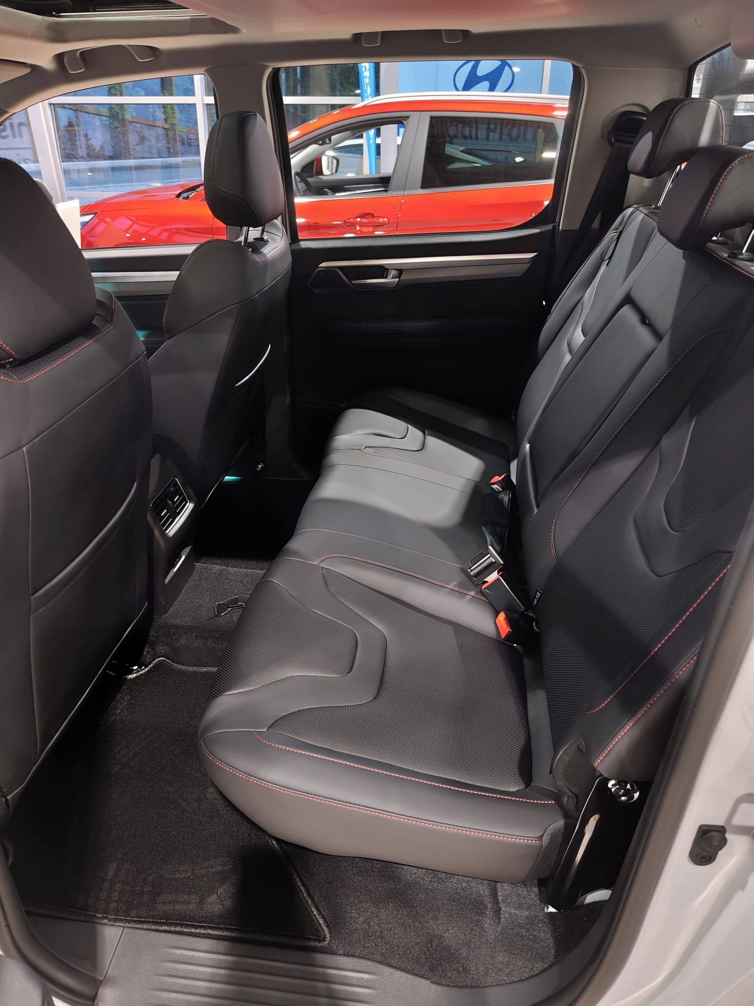 JAC T8PRO, 2,0 TCI, 100KW, 4x4 - fotka 5
