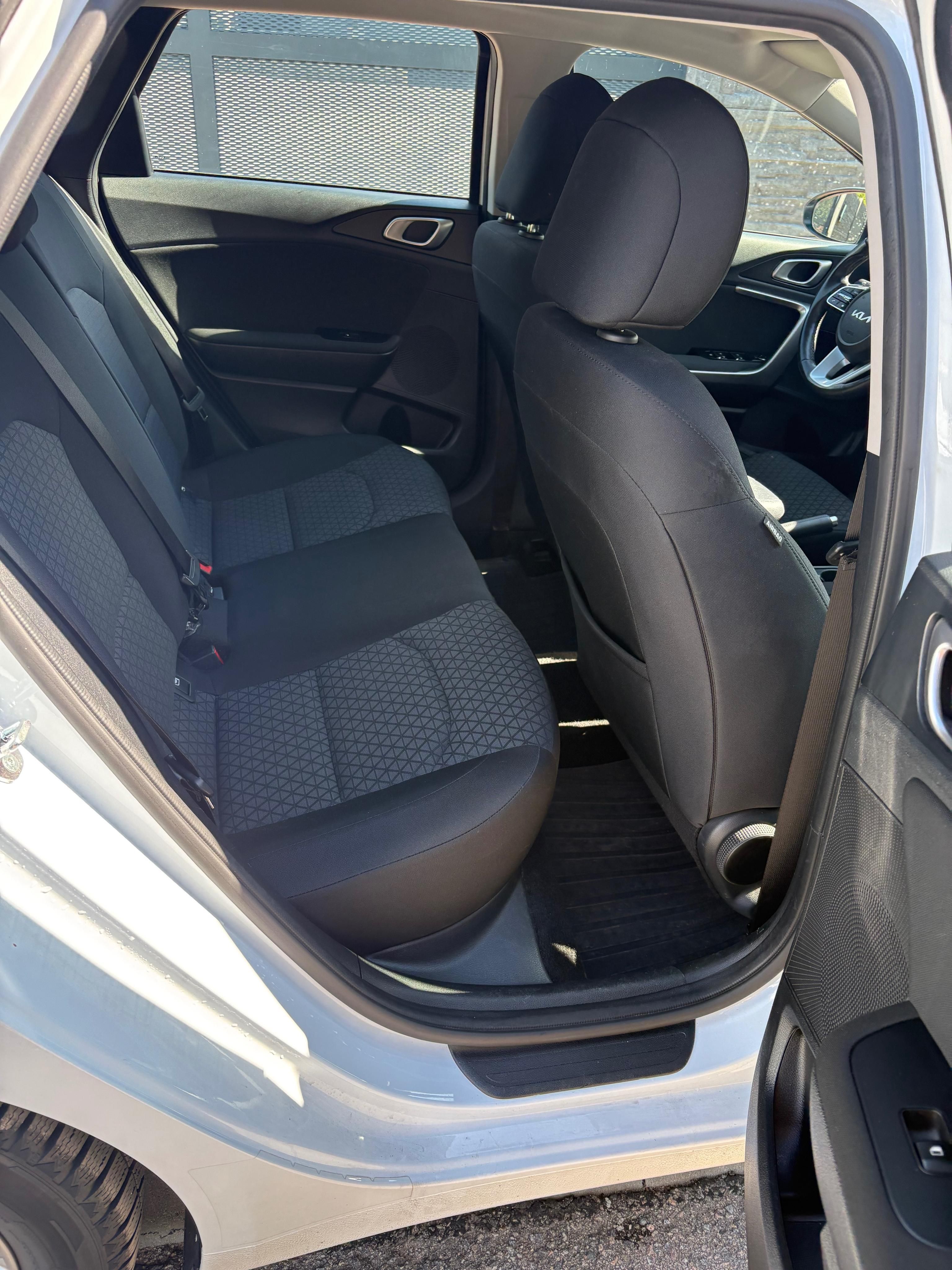 Kia Cee´d SW - fotka 6