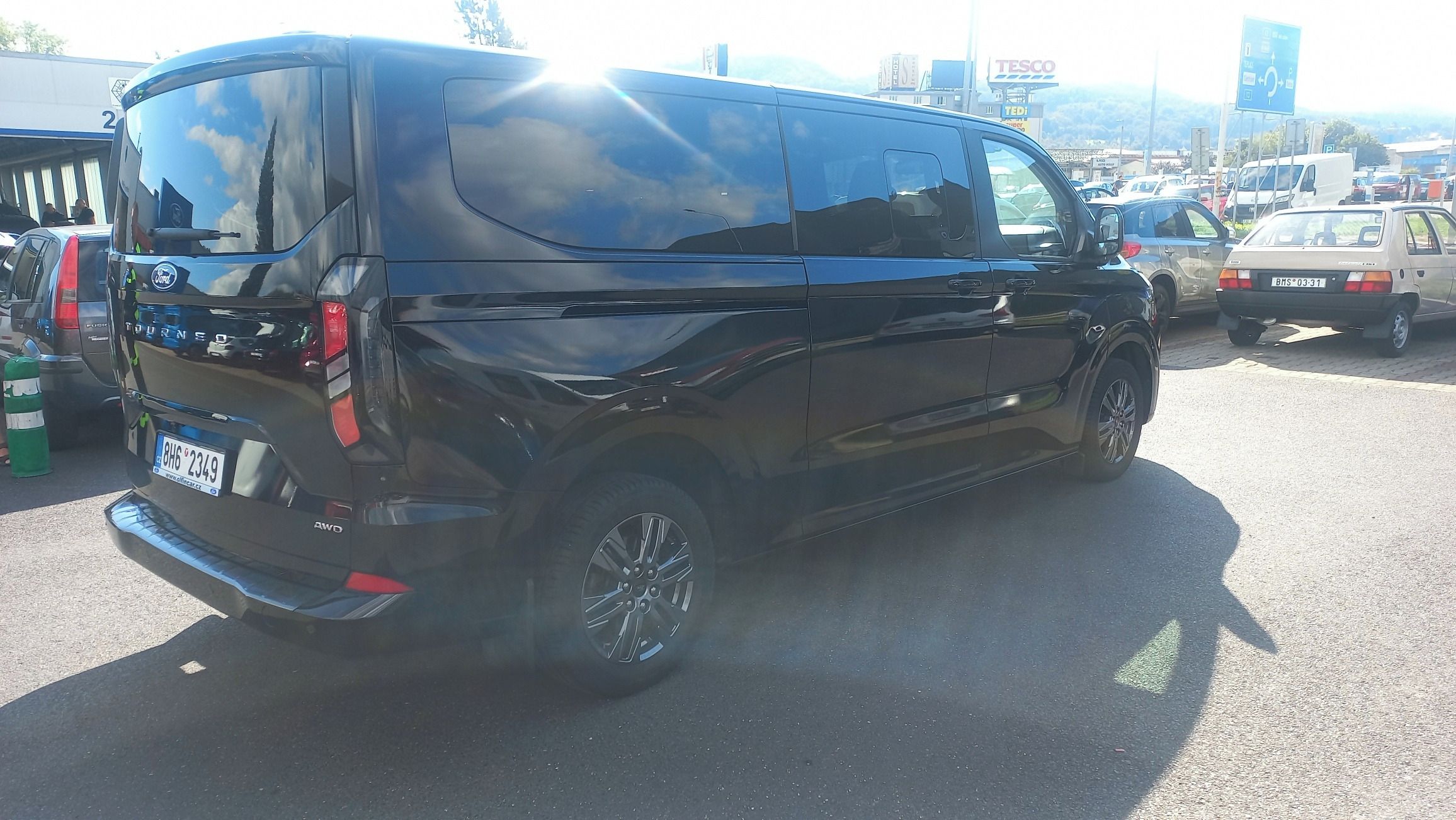 Ford Tourneo Custom, Titanium 4x4 ČR 1maj - fotka 4