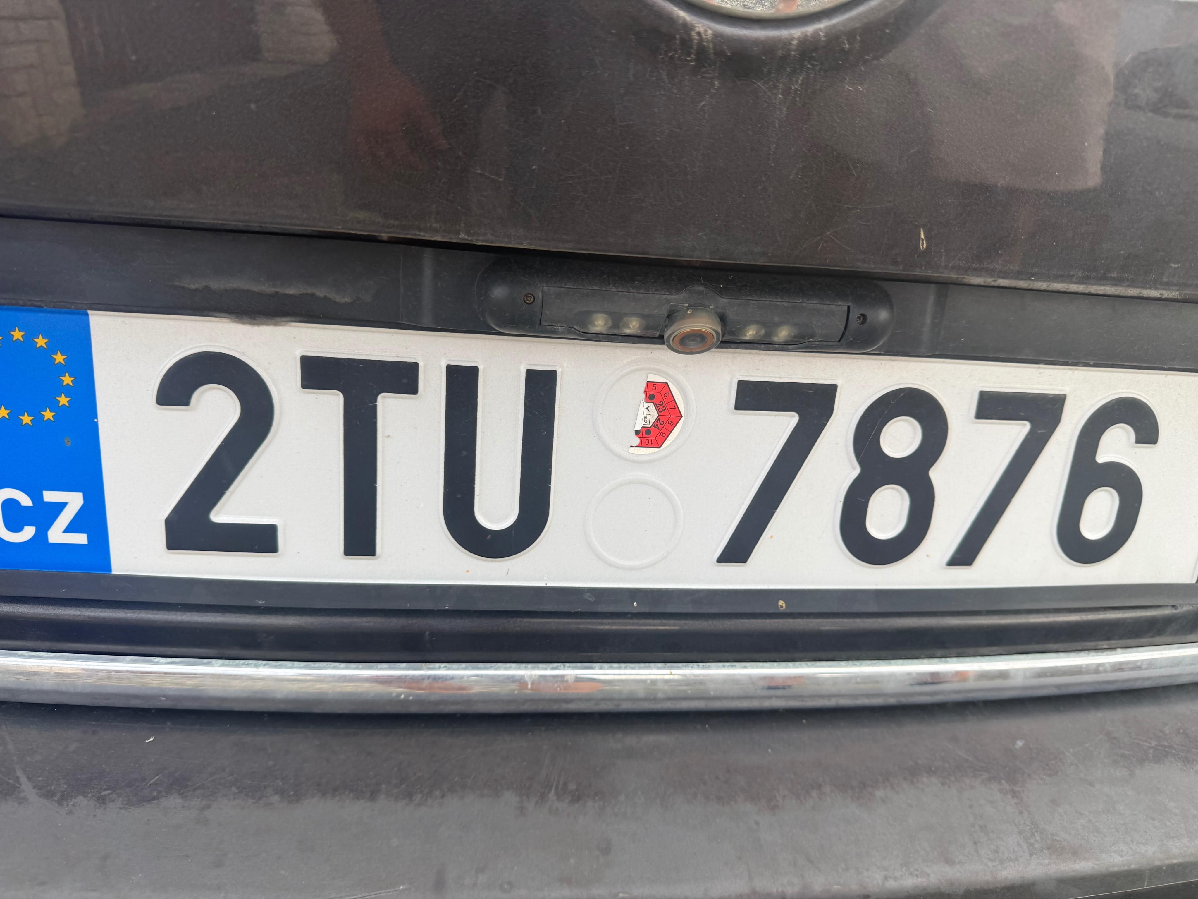 Volkswagen Passat Variant, Motor ko 2.0 103kw - fotka 5