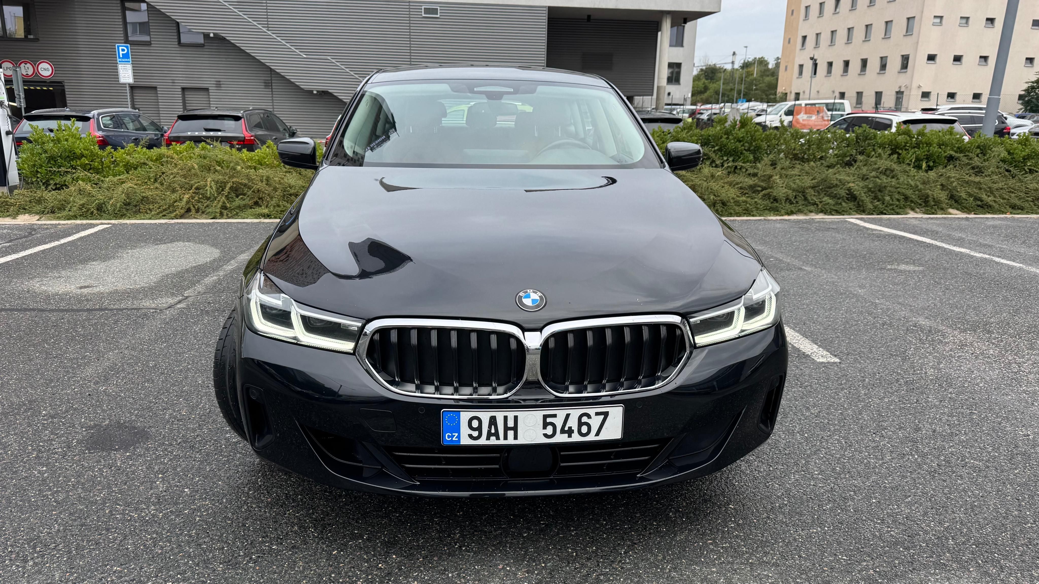 BMW Řada 6, 640i GT, ČR, servisováno - fotka 2