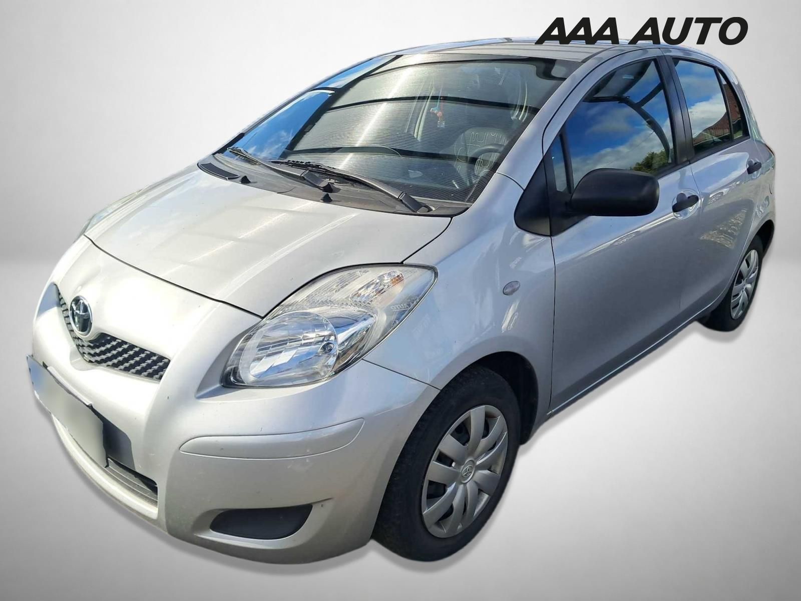 Toyota Yaris, 1.0 VVT-i, Serv.kniha