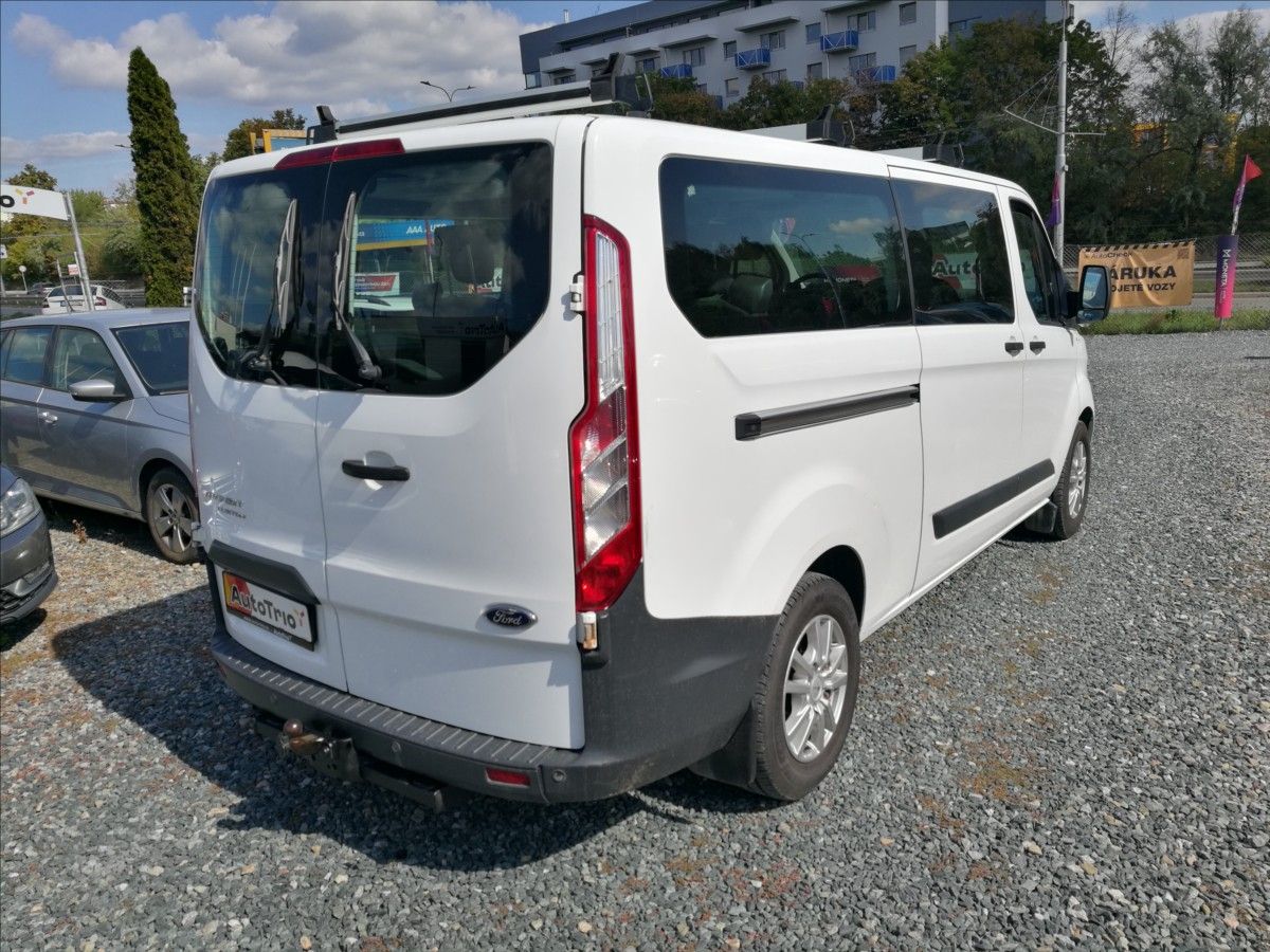 Ford Transit Custom, 2,0 TDCi 8 míst - fotka 5