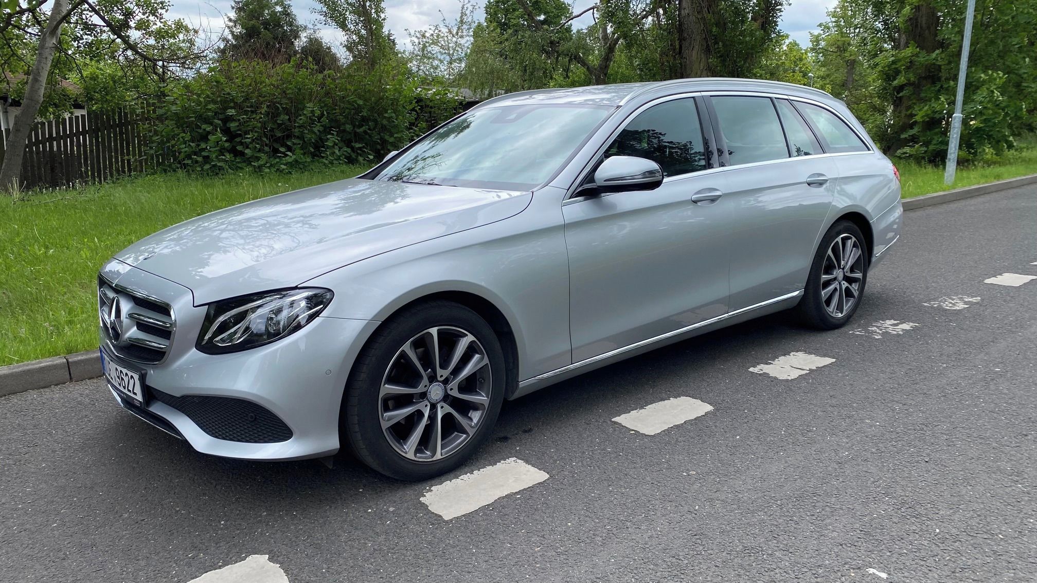 Mercedes-Benz Třídy E, W213 E220d 143kW 9G automat