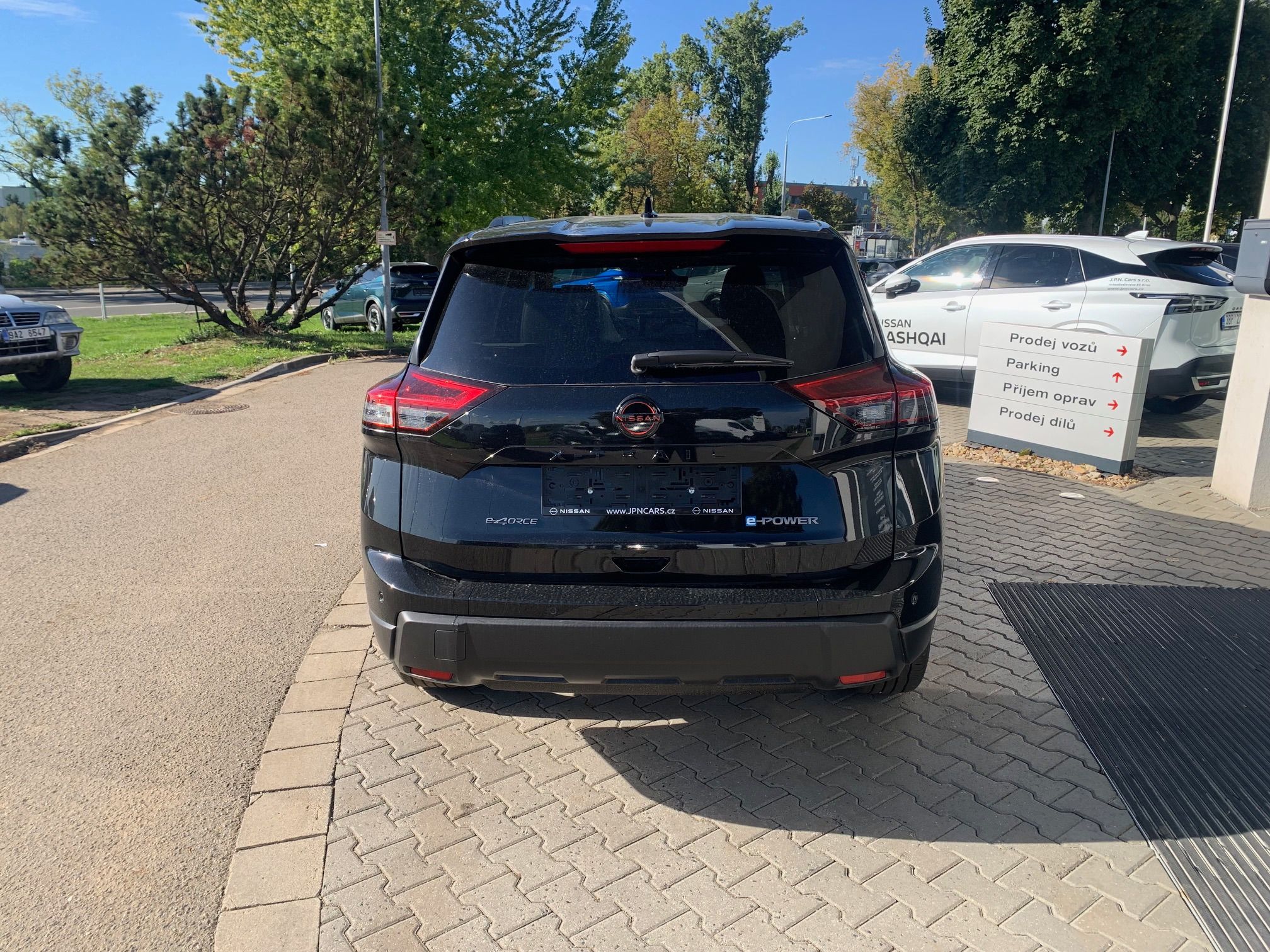 Nissan X-Trail, e-4ORCE  N-TREK - fotka 5
