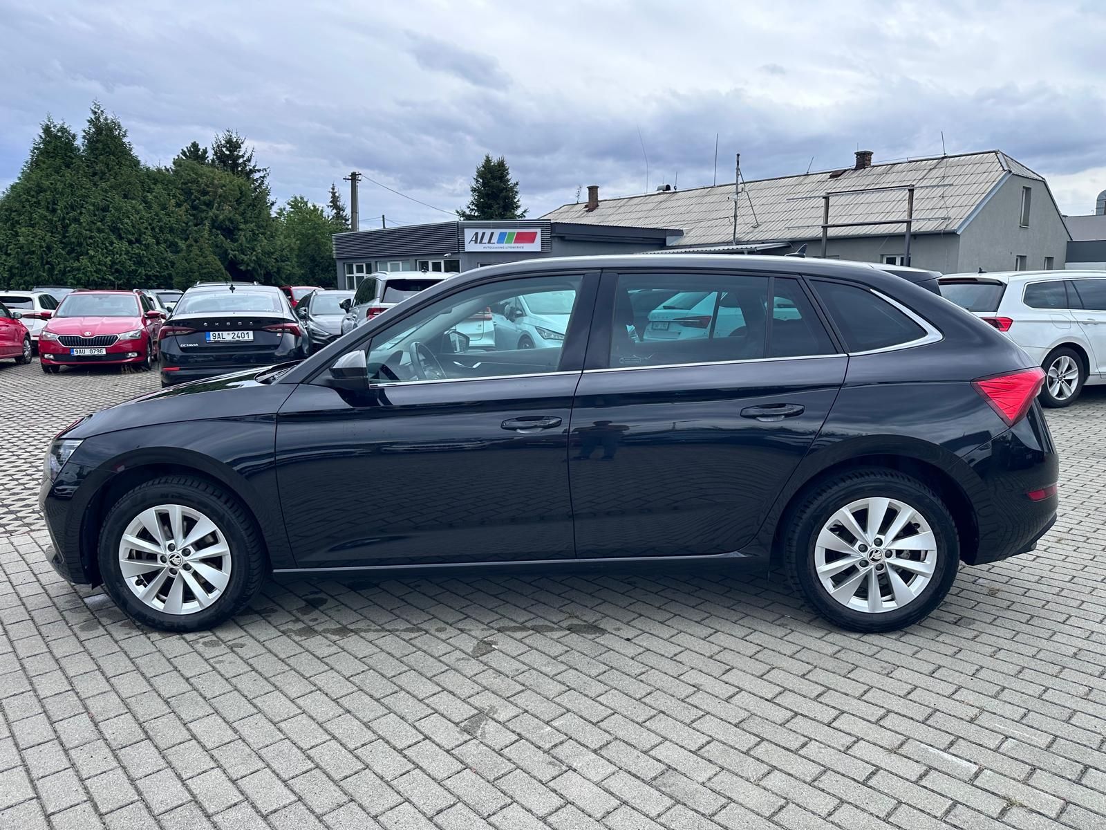 Škoda Scala, 1.5 TSI 110kW Style - fotka 6