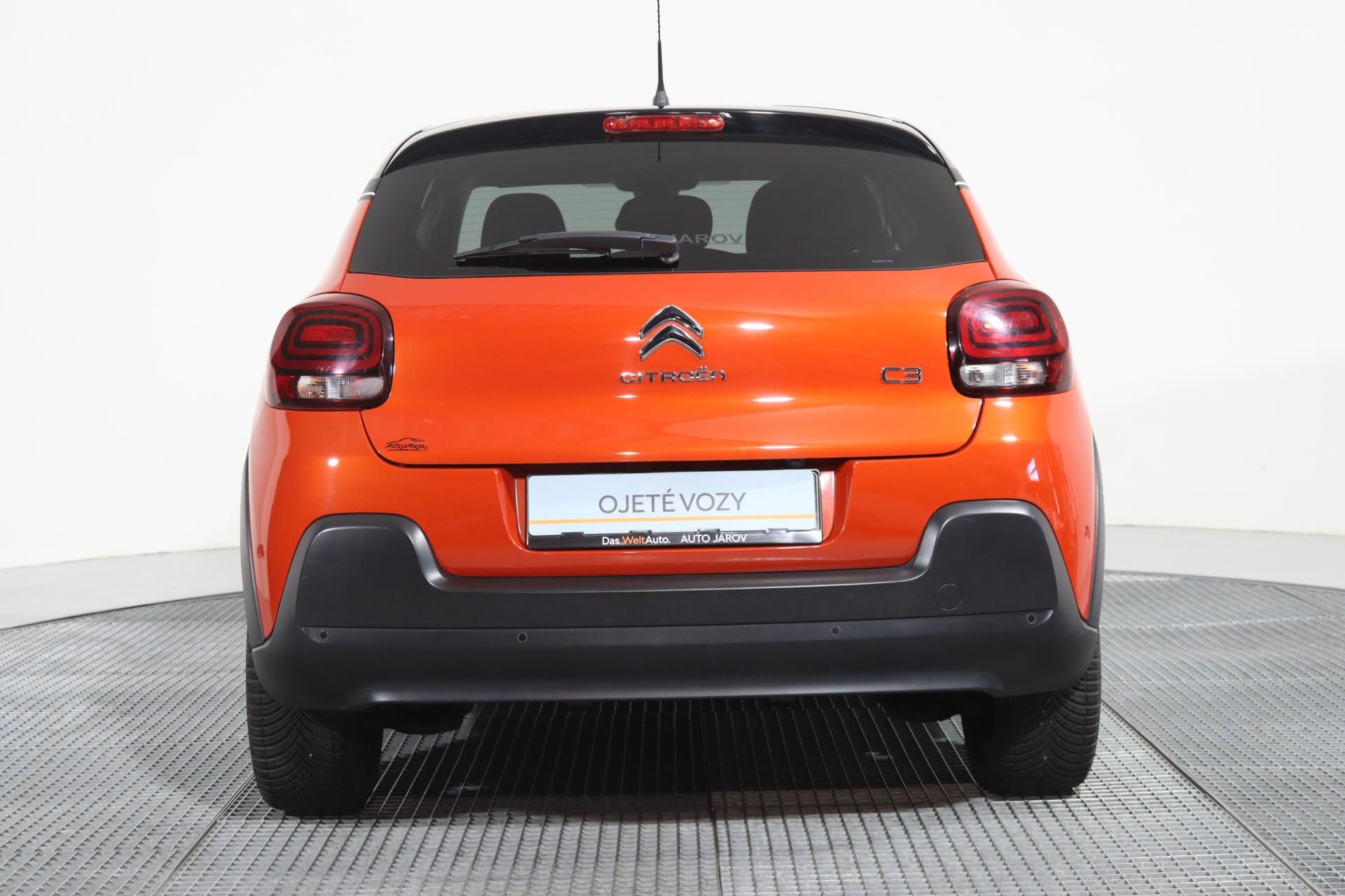 Citroën C3, SHINE 1,2 PURETECH 81 kW - fotka 6