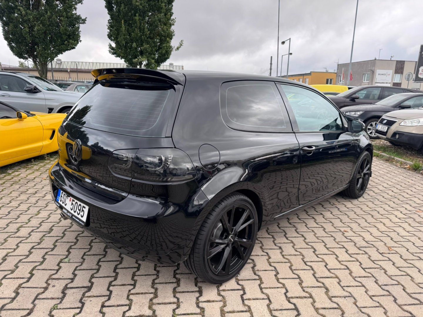Volkswagen Golf, 1,4i 59 KW BRZDY PNEU LAK - fotka 6