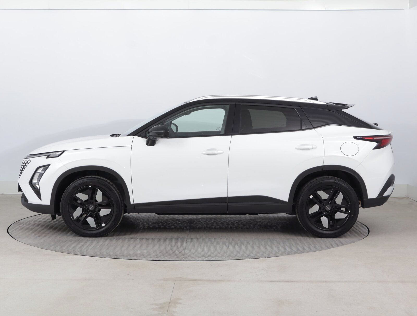 Omoda 5, 1.6 T, Premium, Ad. tempomat - fotka 3