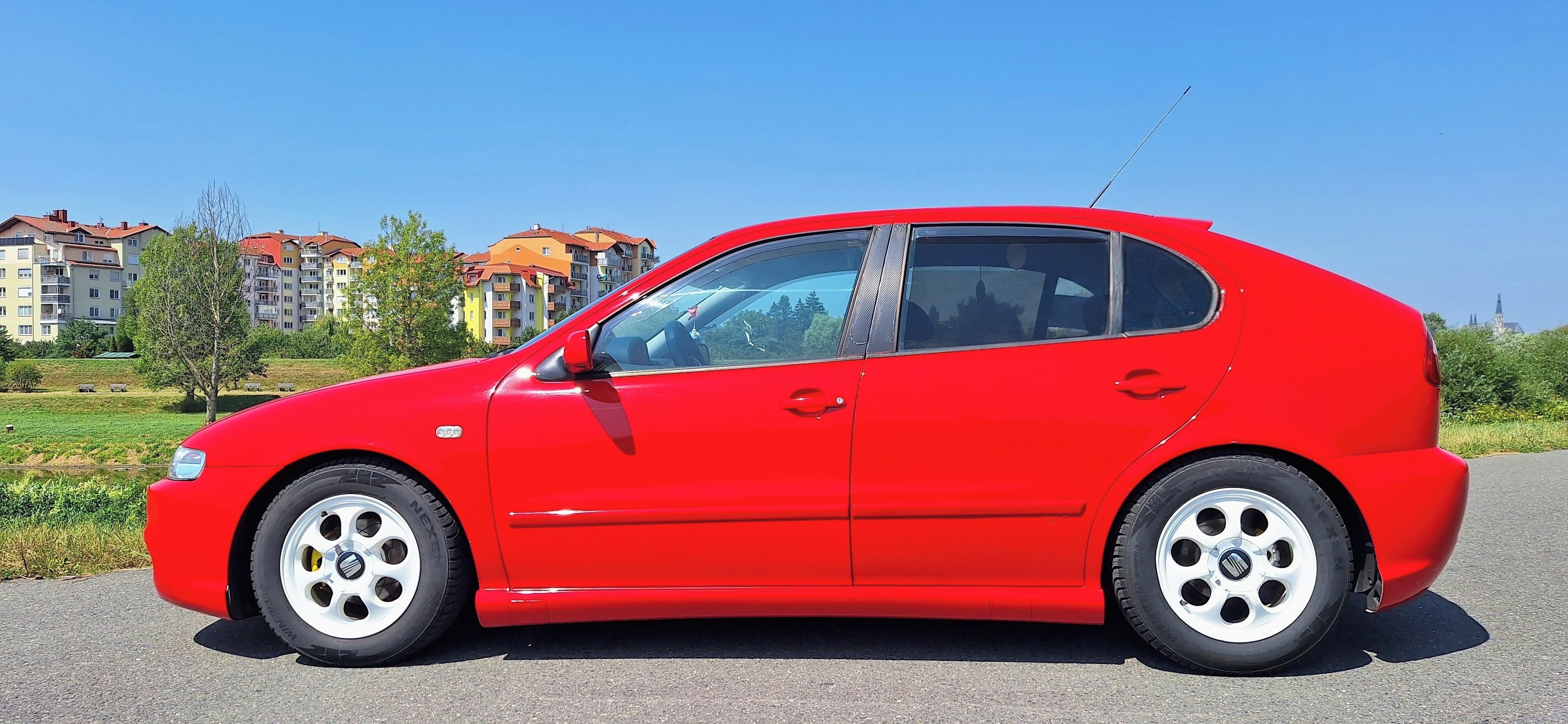 Seat Leon, 1,6-16v - fotka 3