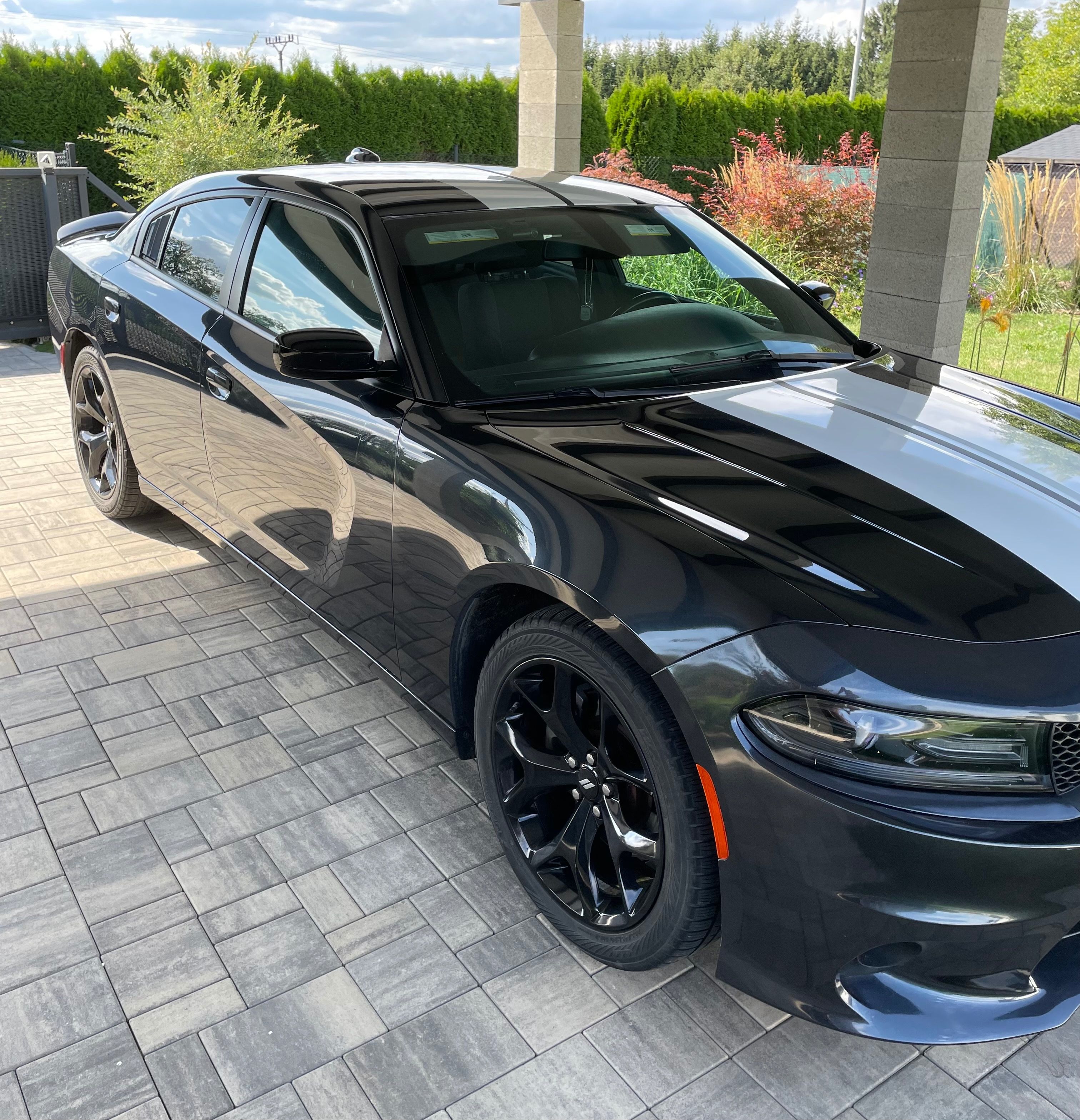 Dodge Charger, Dodge Charger 5,7 hemi R/T - fotka 5