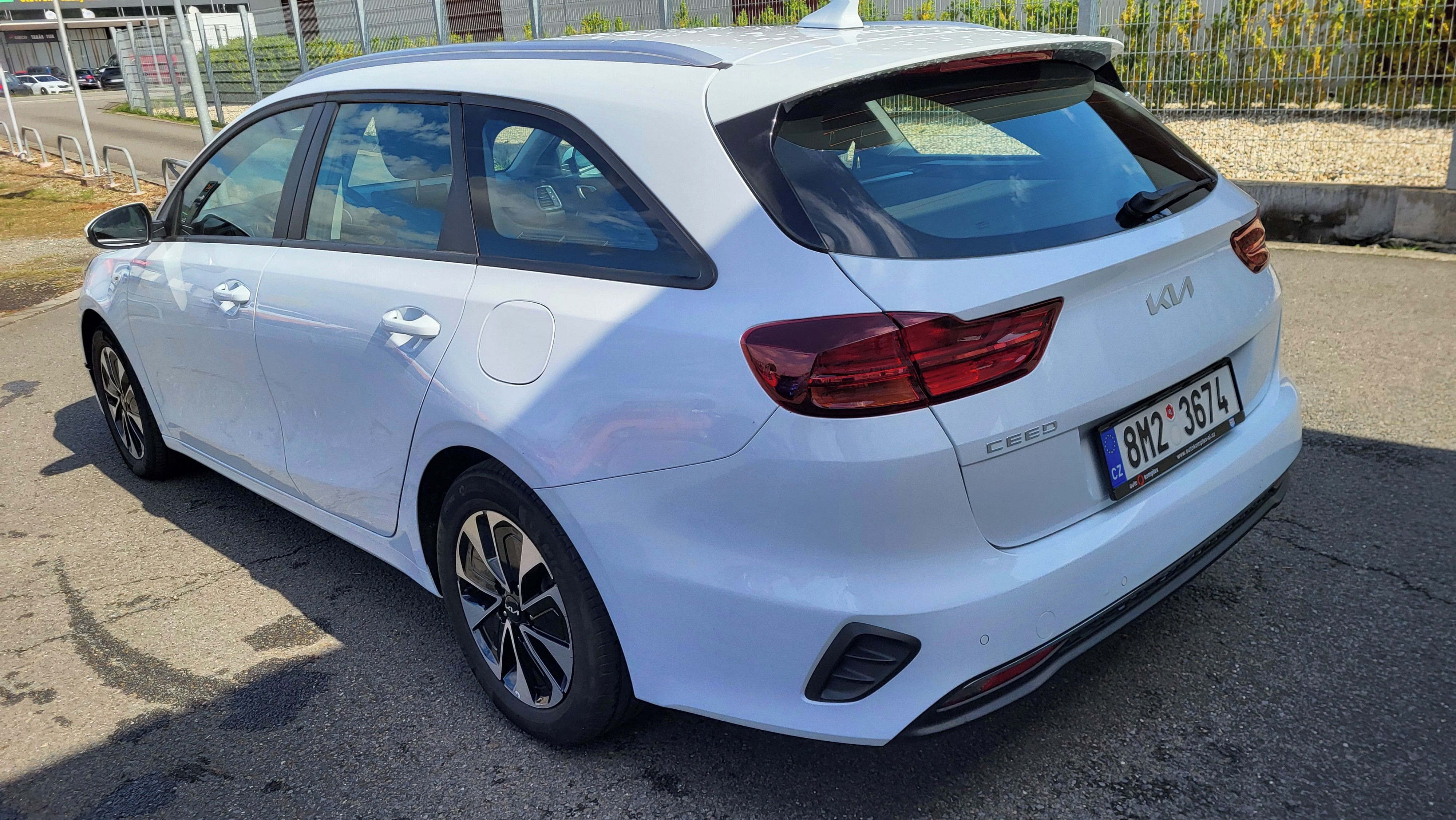 Kia Cee´d, Kia Ceed SW 1,5 T-GDI SPIN - fotka 6