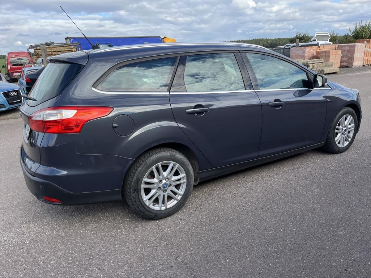 Ford Focus, 1,6 TDCi KLIMA ROZVODY SERVIS - fotka 5