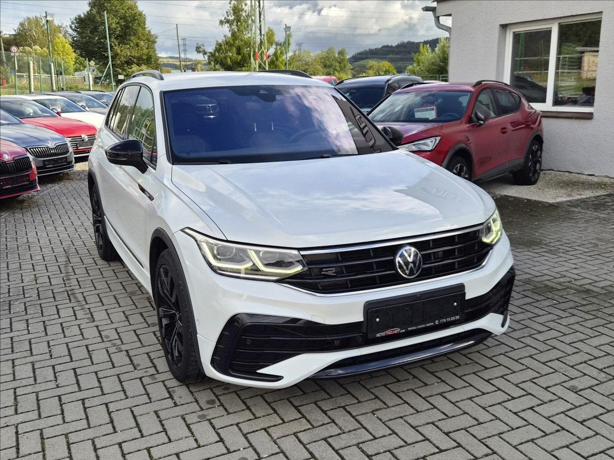 Volkswagen Tiguan, 2,0 TDi R-Line *IQ LIGHT*KAMER - fotka 4