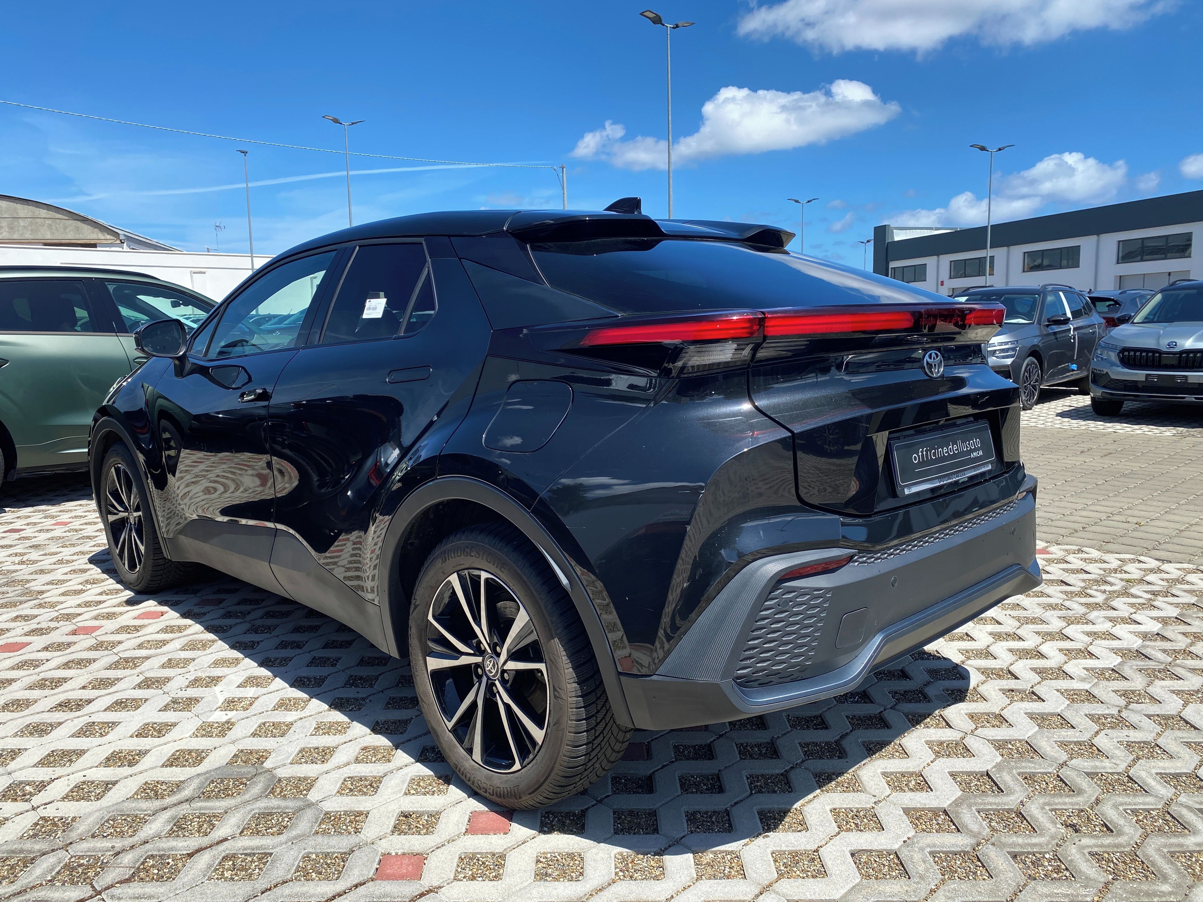 Toyota C-HR, 1.8 Trend - fotka 3