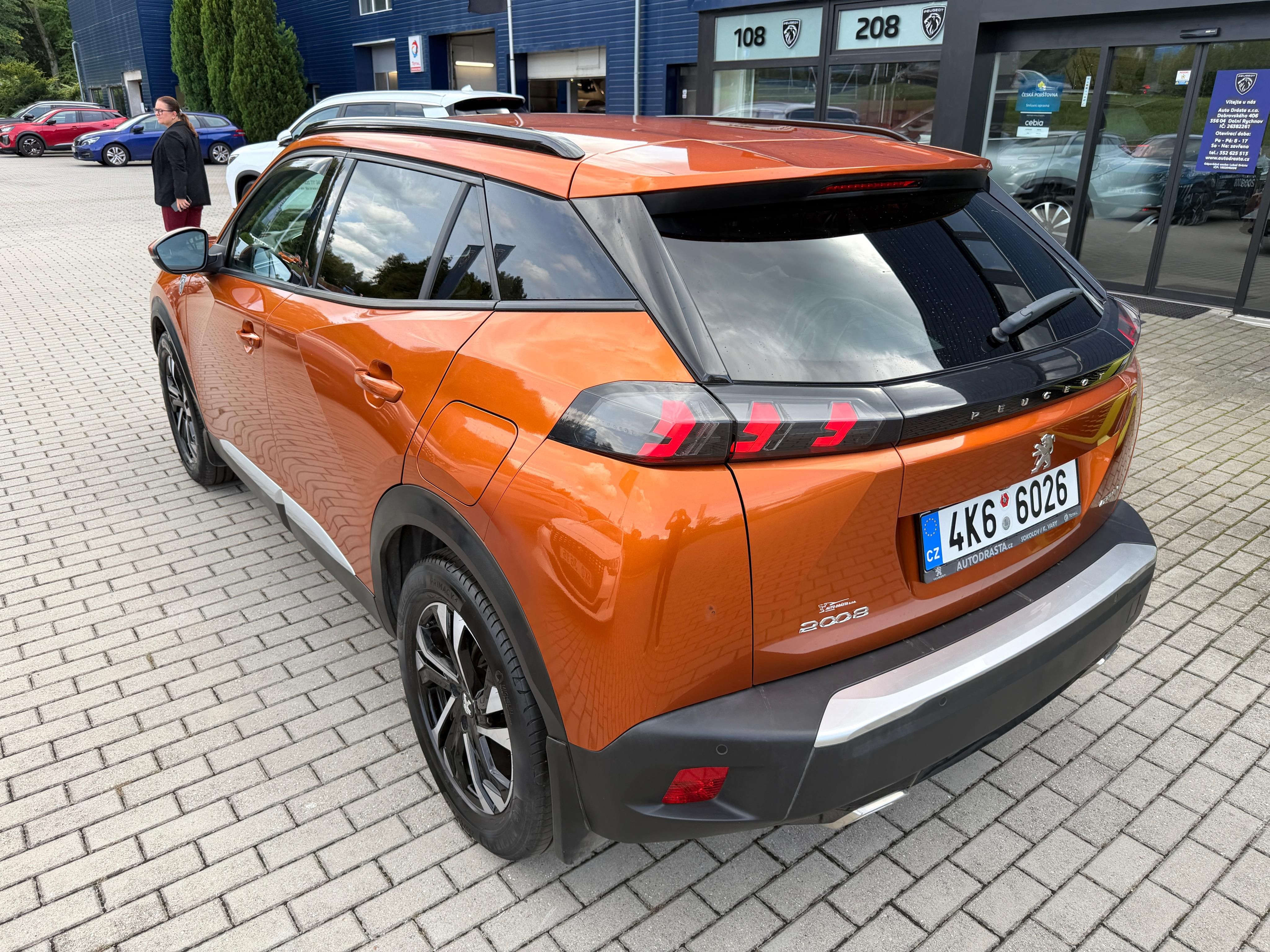 Peugeot 2008, ALLURE PACK 1.2 PT 1.maj - fotka 5