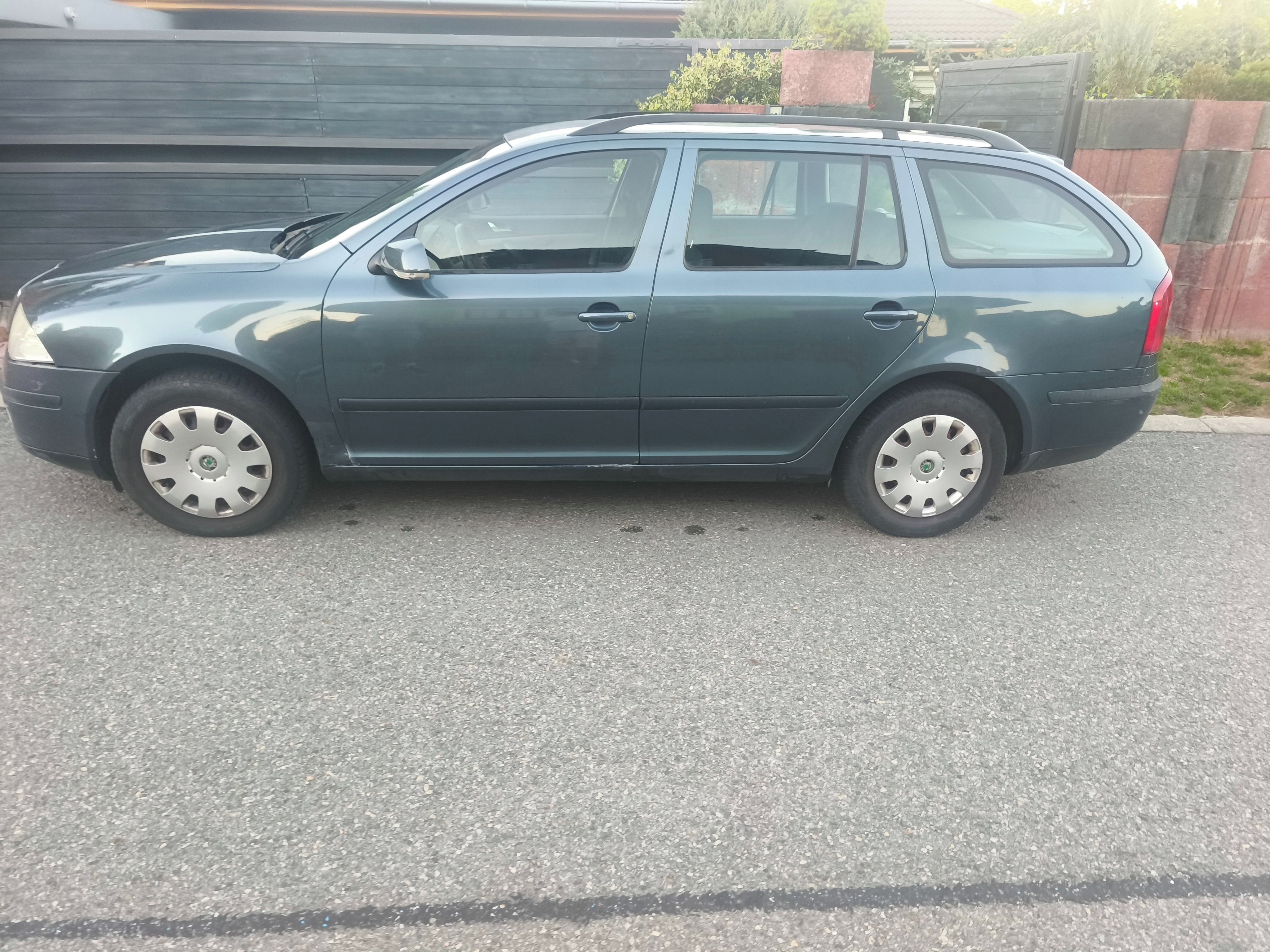 Škoda Octavia - fotka 4