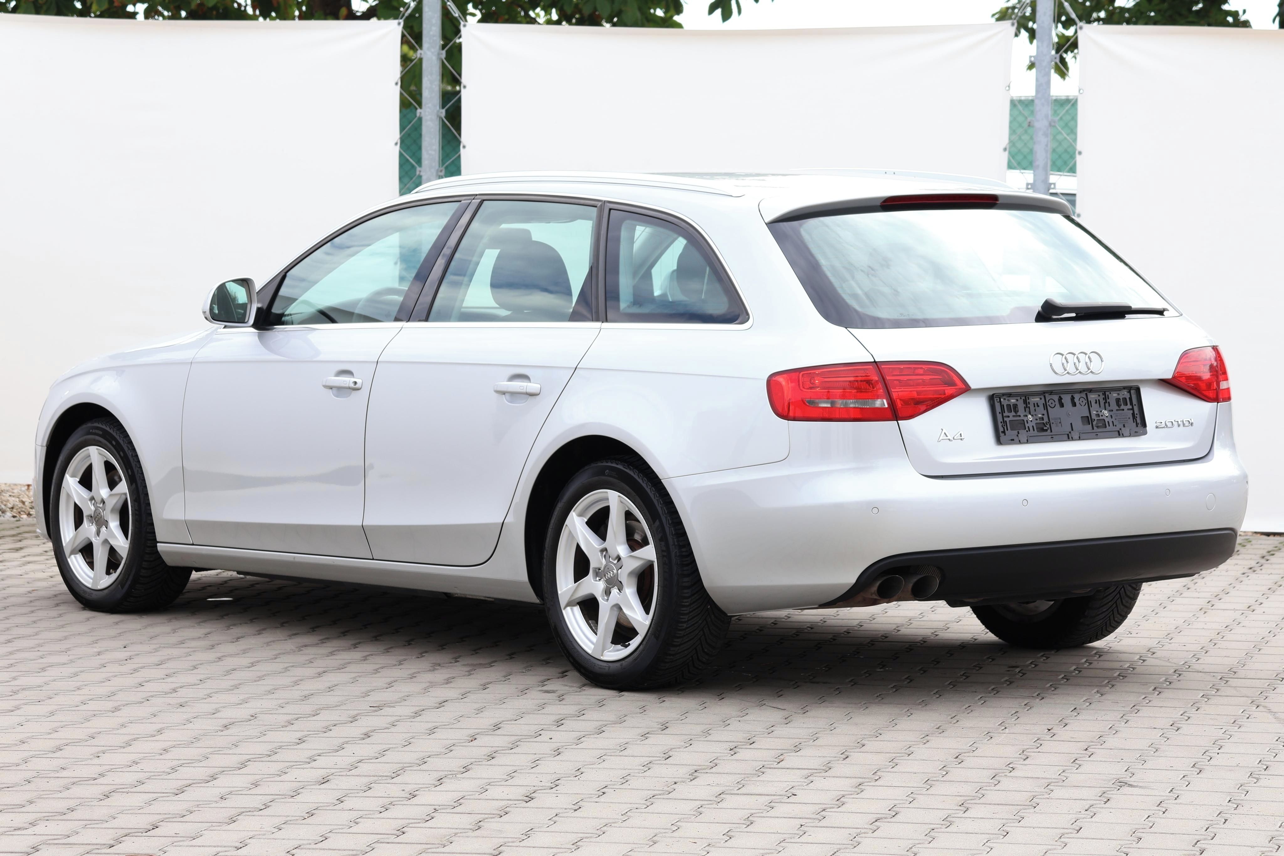 Audi A4, 2.0TDI*105kW*185.000km*LED* - fotka 4