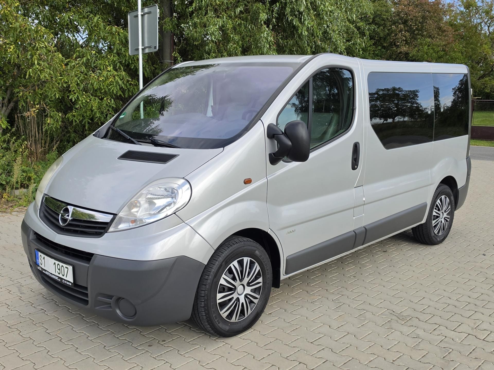 Opel Vivaro, 2.0CDTi 84kW 6-MÍST*KLIMA*T.Z.
