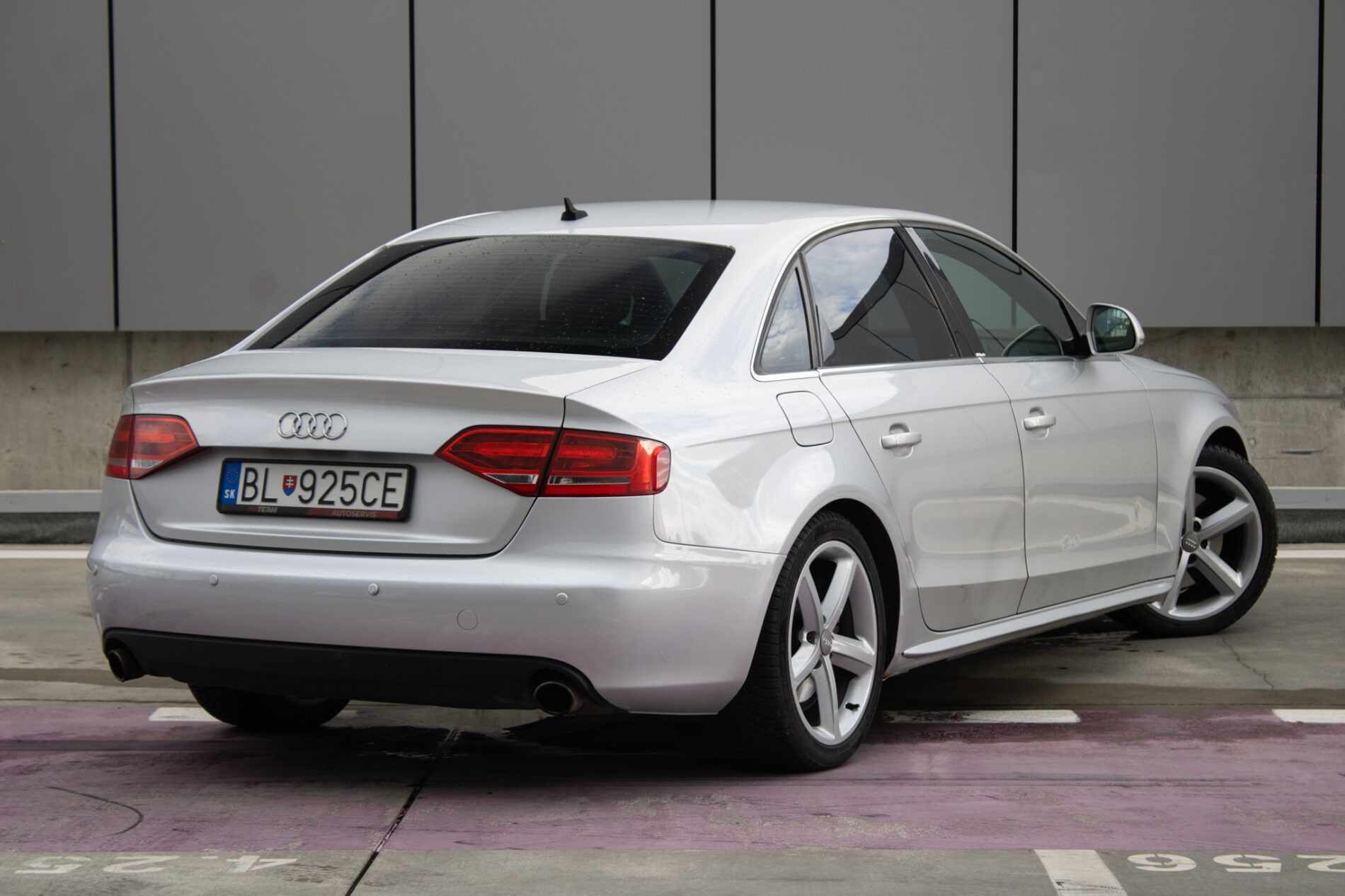 Audi A4 - fotka 5