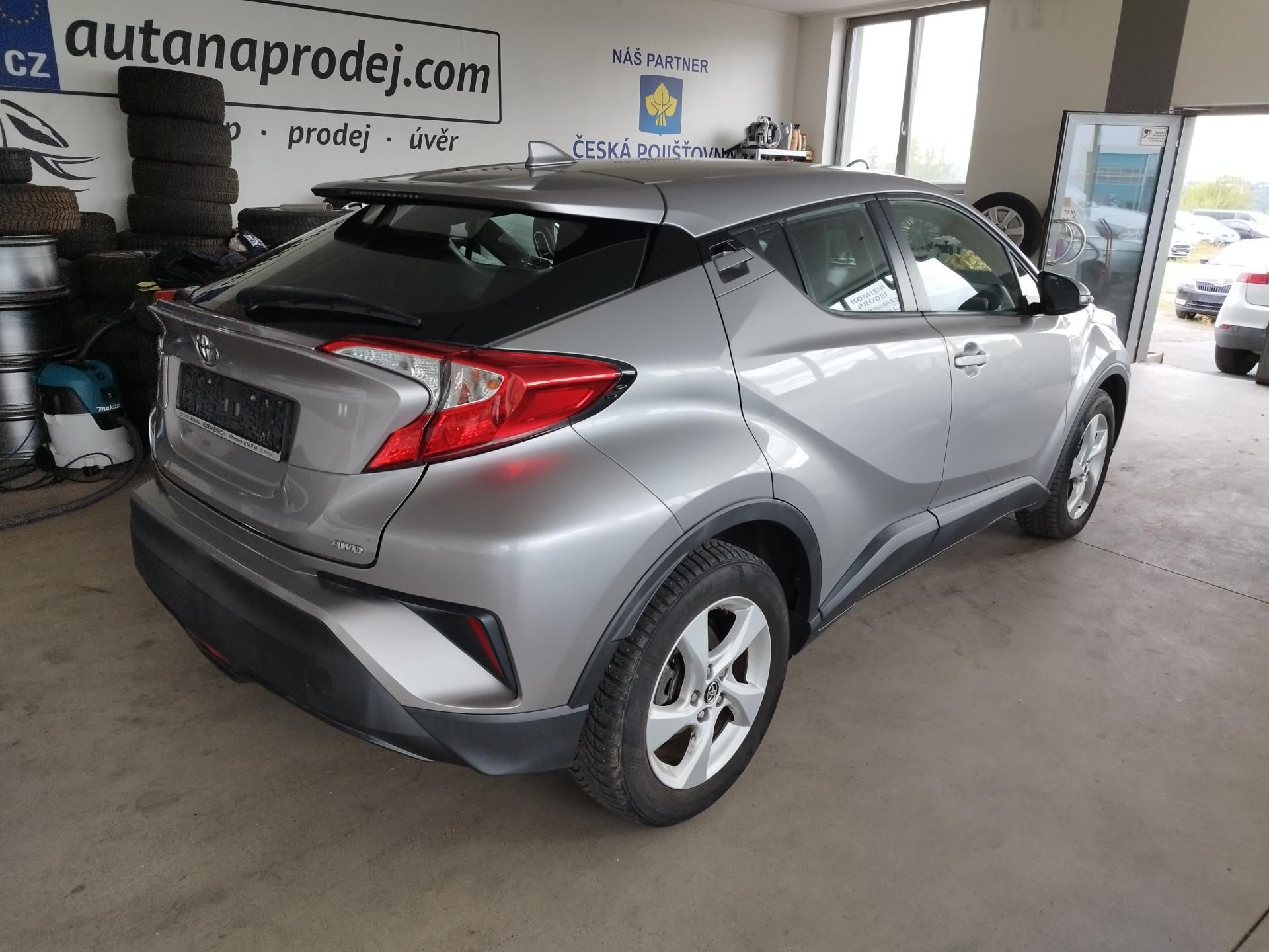 Toyota C-HR, 1,2I,85KW,AUTOMAT,4X4,ALU,LED - fotka 5