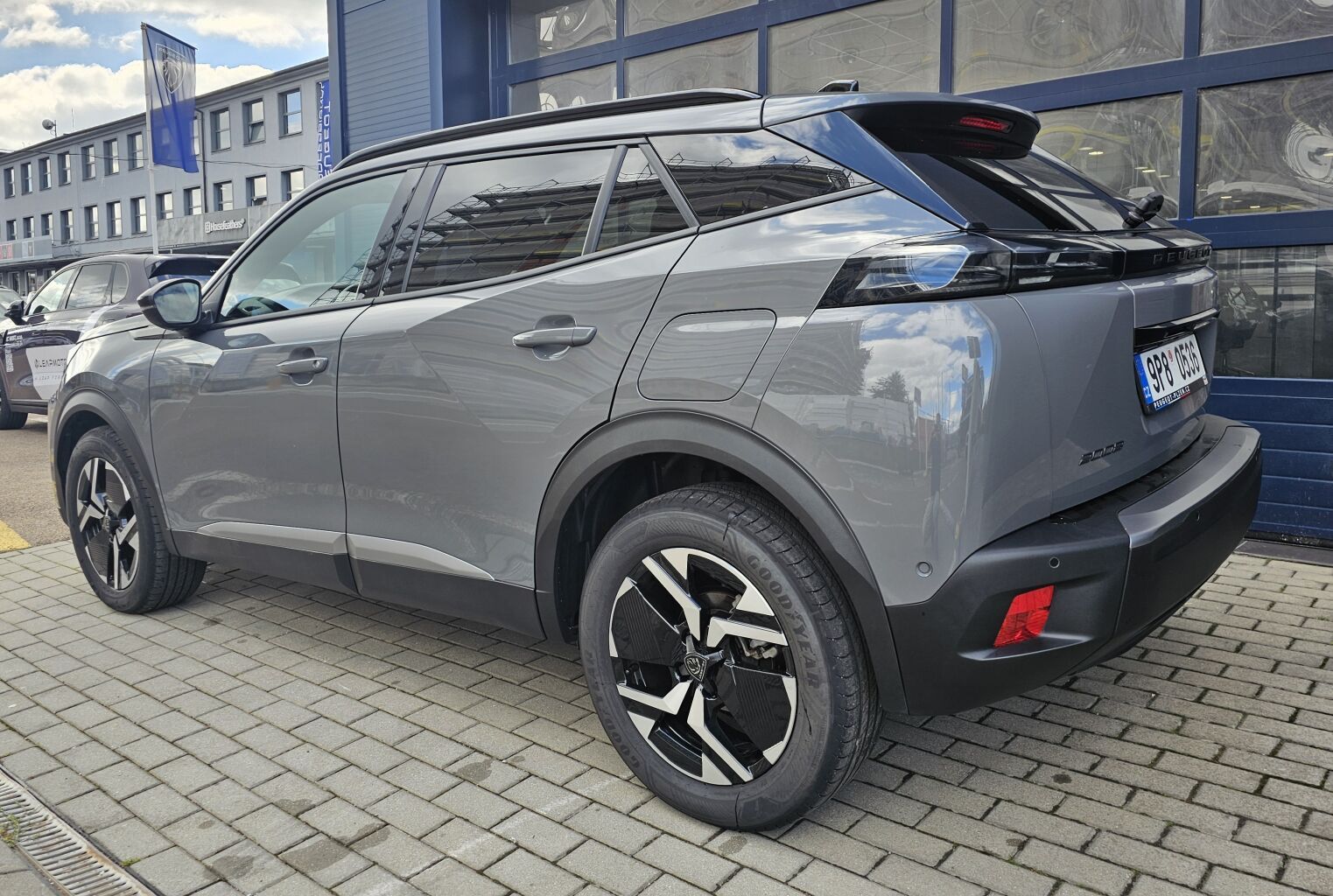 Peugeot 2008, ALLURE PureTech 100 S&S MAN6 - fotka 2