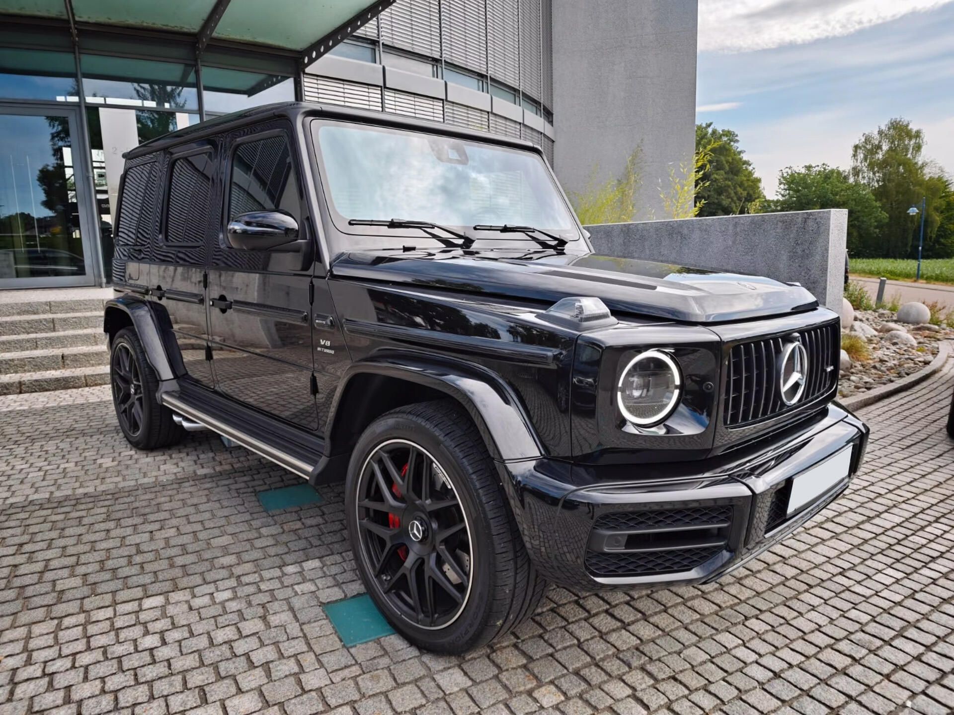 Mercedes-Benz Třídy G, 63 AMG - fotka 3