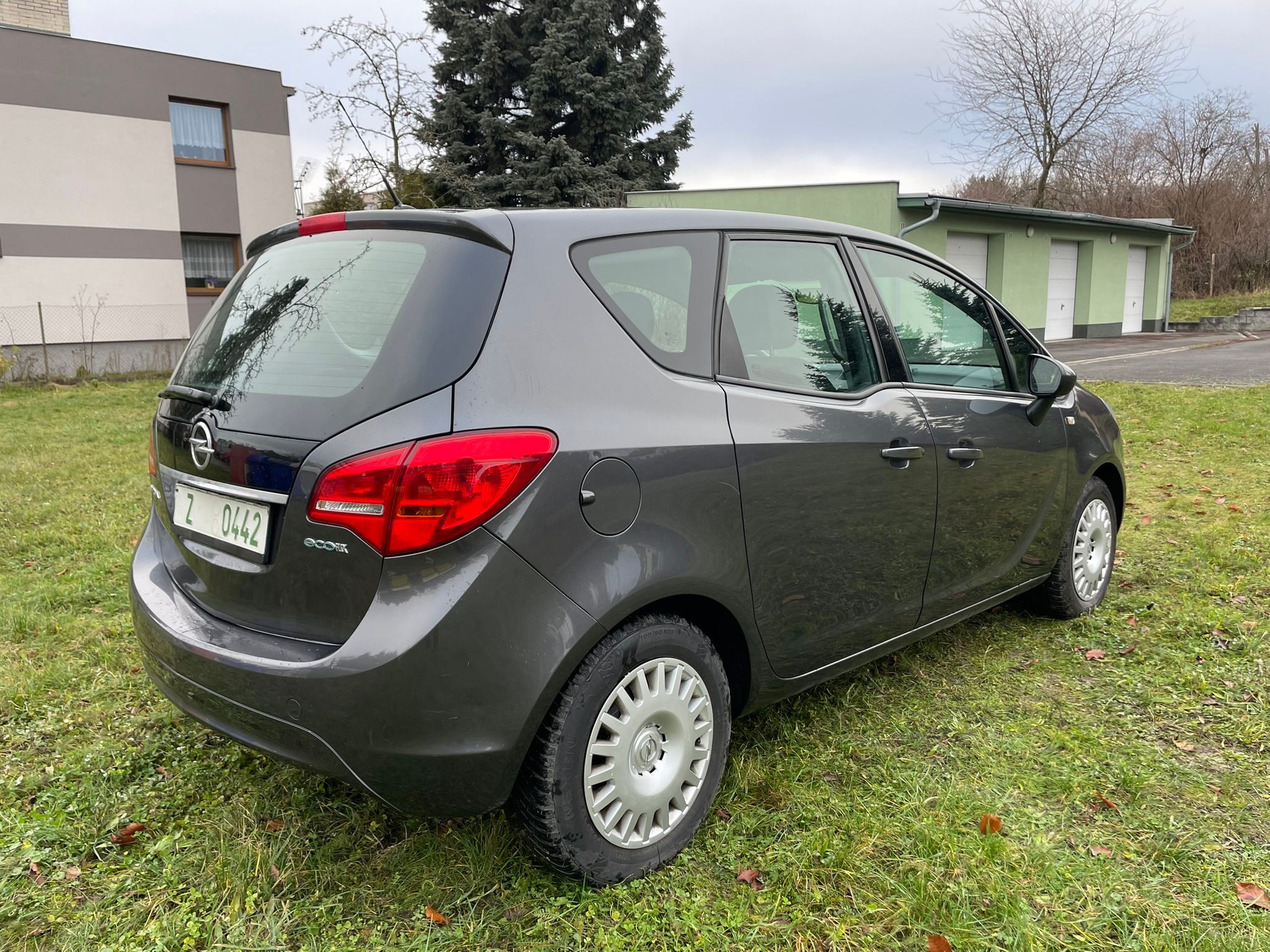 Opel Meriva, 1.4T, tažné zařízení - fotka 3