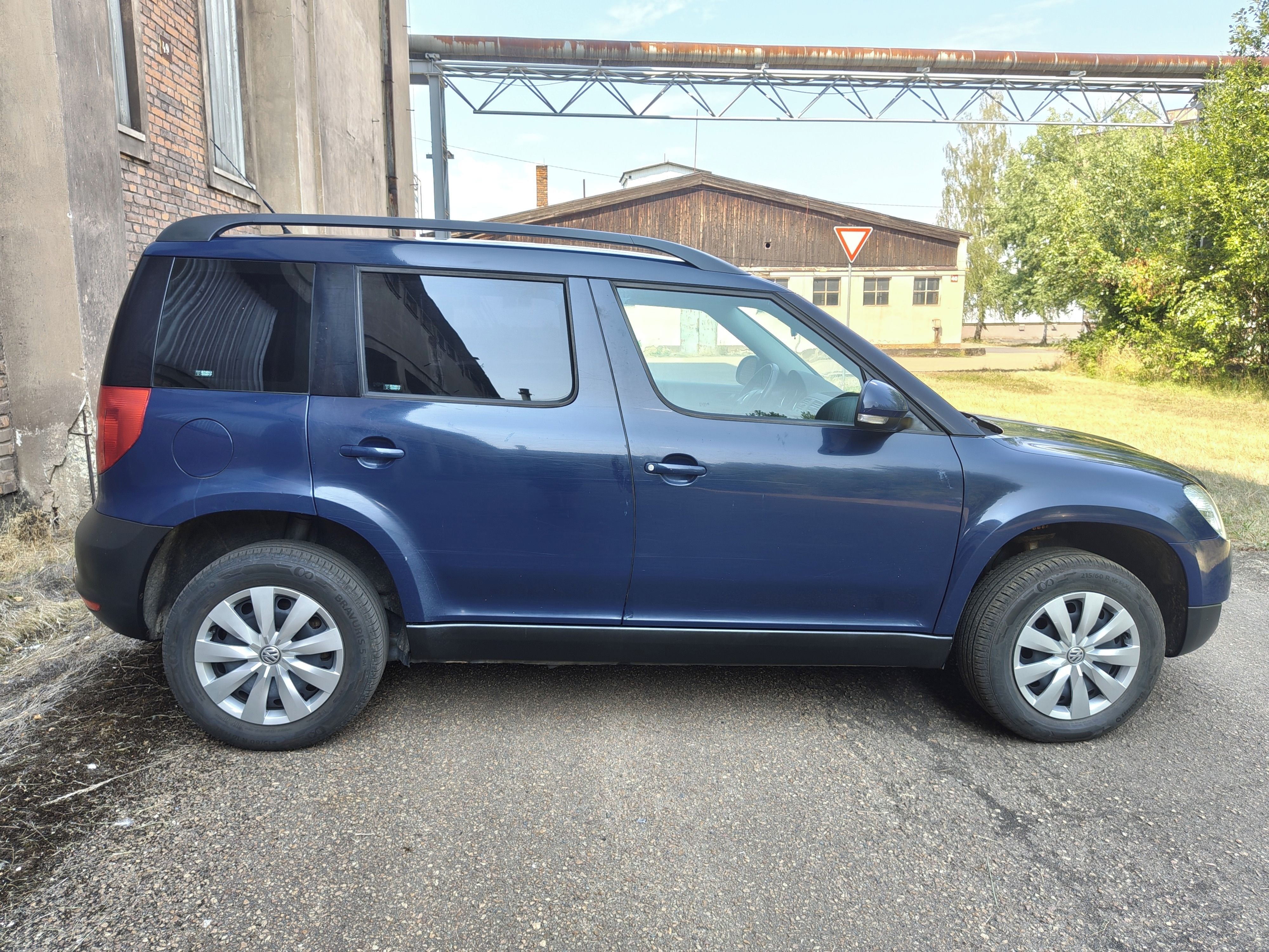 Škoda Yeti, 2.0TDi,1.maj,nové v ČR,DPH,4X4 - fotka 4