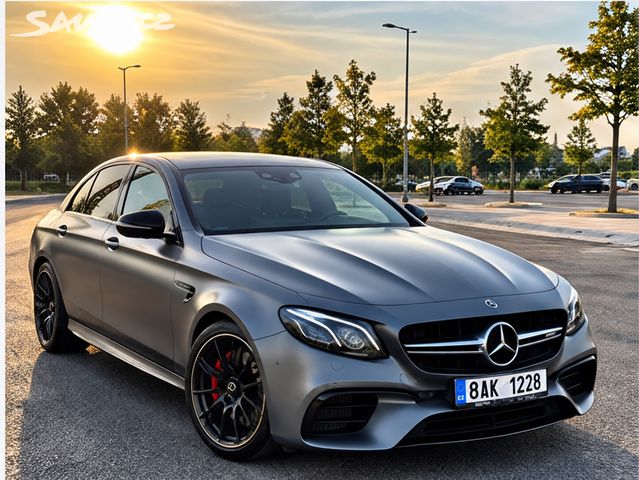 Mercedes Třída E