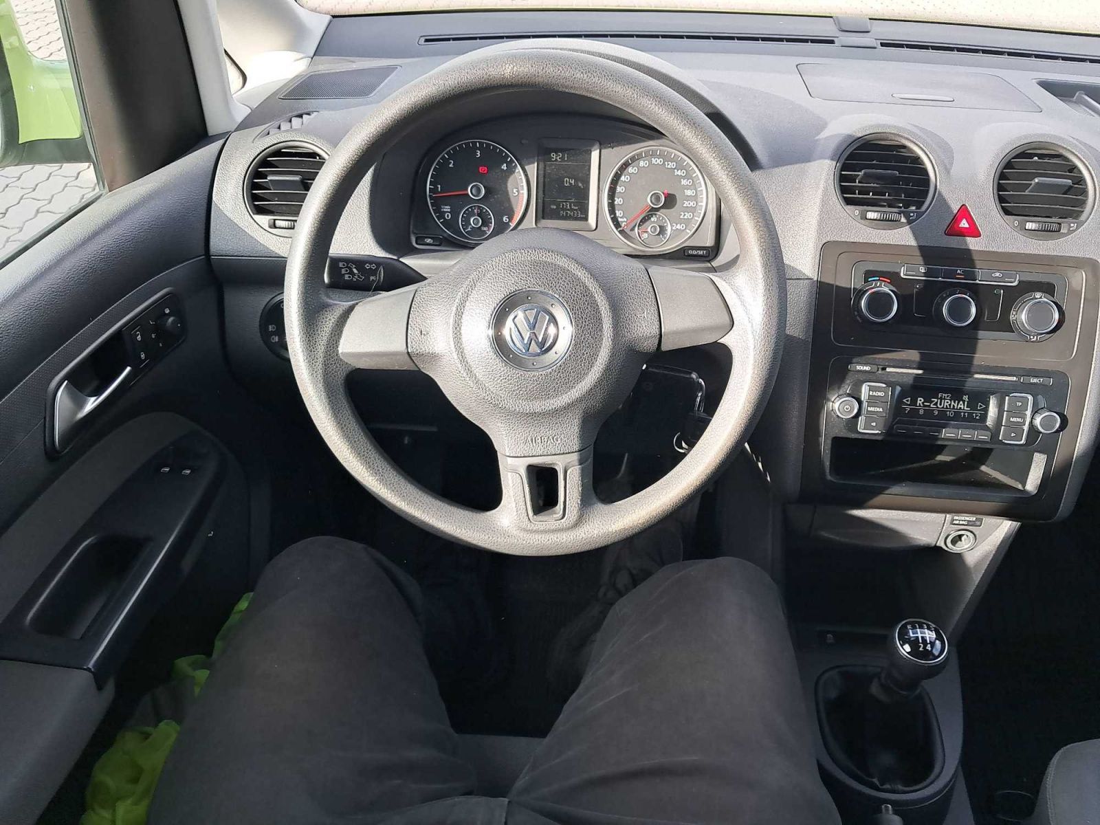 Volkswagen Caddy, 1.6 TDI, 5Míst, Klima, ČR - fotka 3