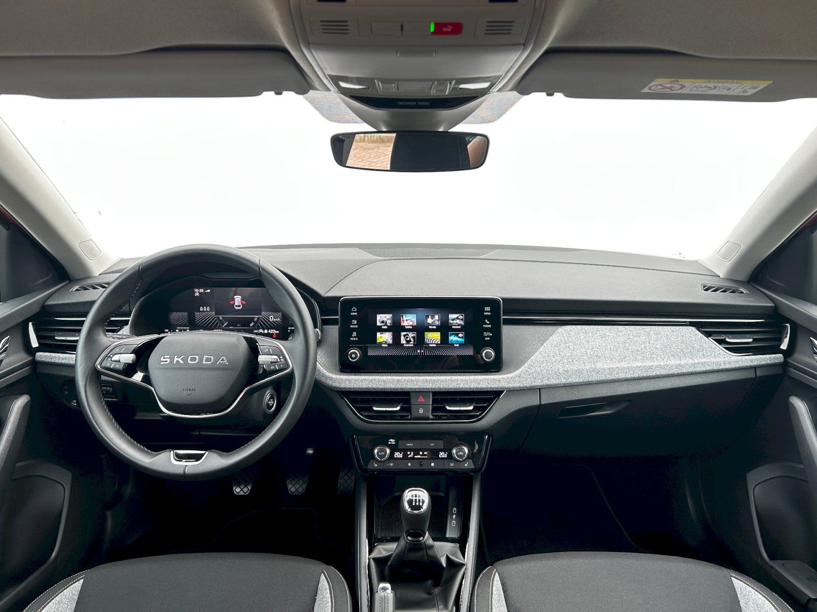 Škoda Scala, 1.0 TSI 85kW MP6 Selection - fotka 5